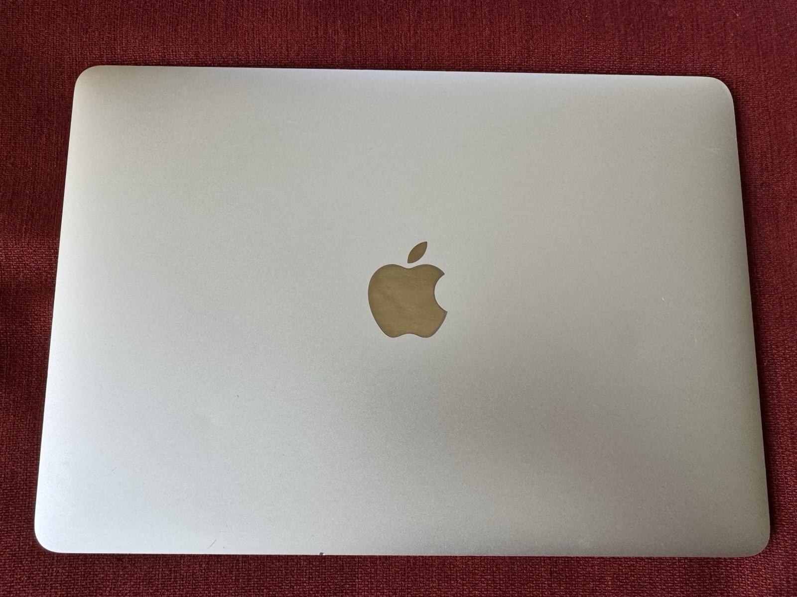 Apple MacBook Retina 12” Dual Core Intel M 8gb 256gb Rose Gold early 2015