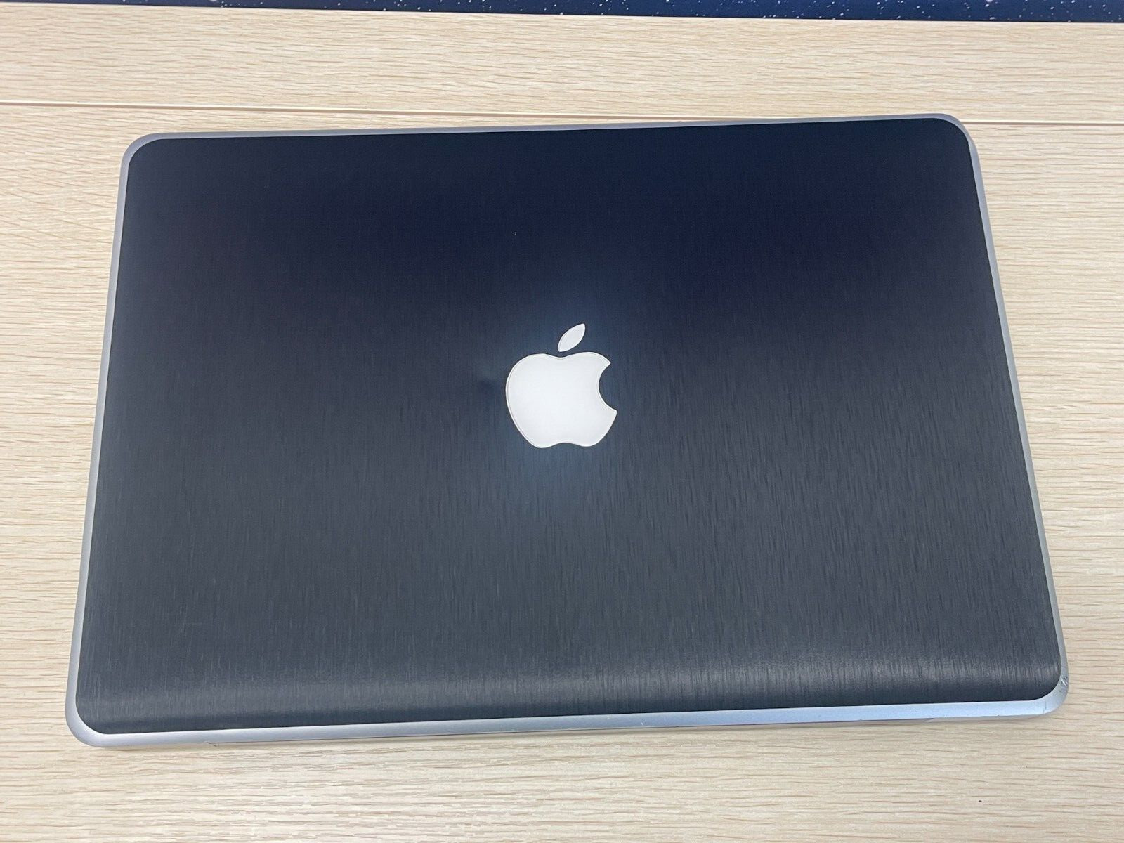 Apple Macbook Pro 13″ Laptop -i5 8GB RAM 128GB SSD – OS Catalina – Grade C