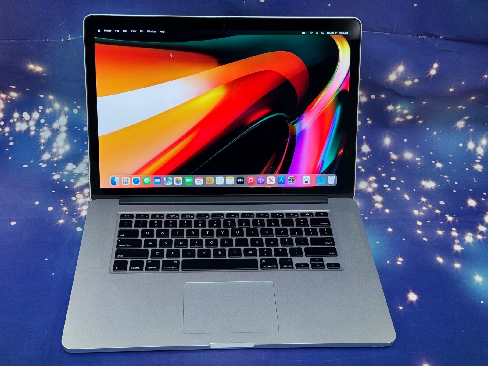 Apple MacBook Pro RETINA 15″ Quad Core i7 16GB RAM + 512GB SSD HD. WARRANTY