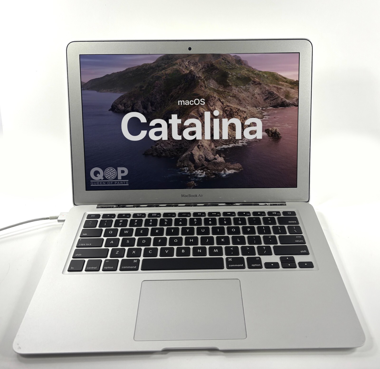 2014 Apple MacBook Air 13″ A1466 – 1.4GHz i5, 4GB RAM, 128GB SSD, NO OS