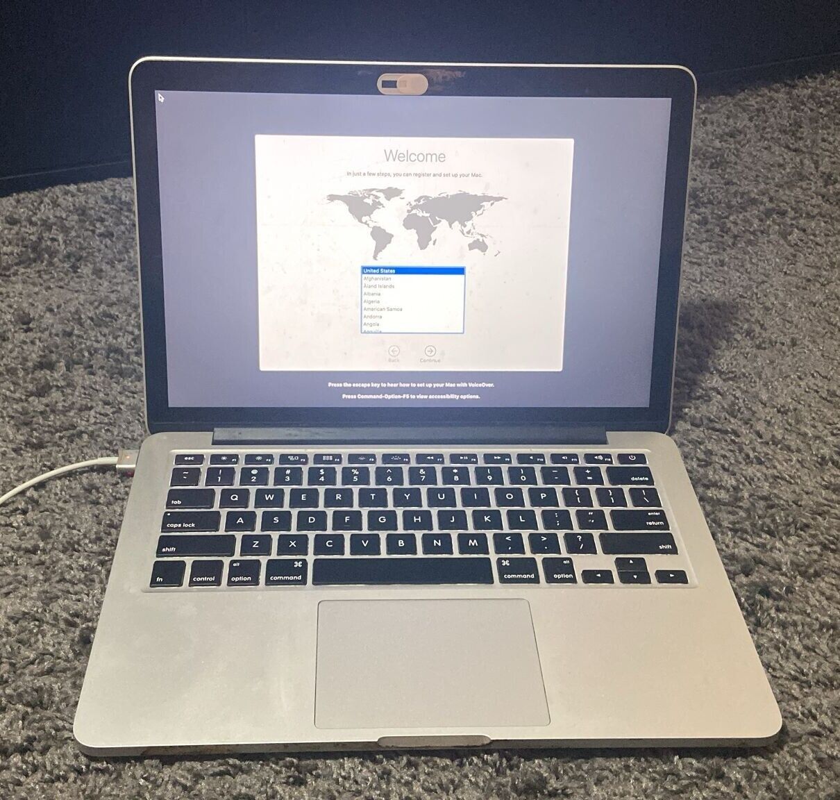 Apple MacBook Pro 13.3” Retina | Intel i7 | 16GB RAM | 512GB SSD | Silver