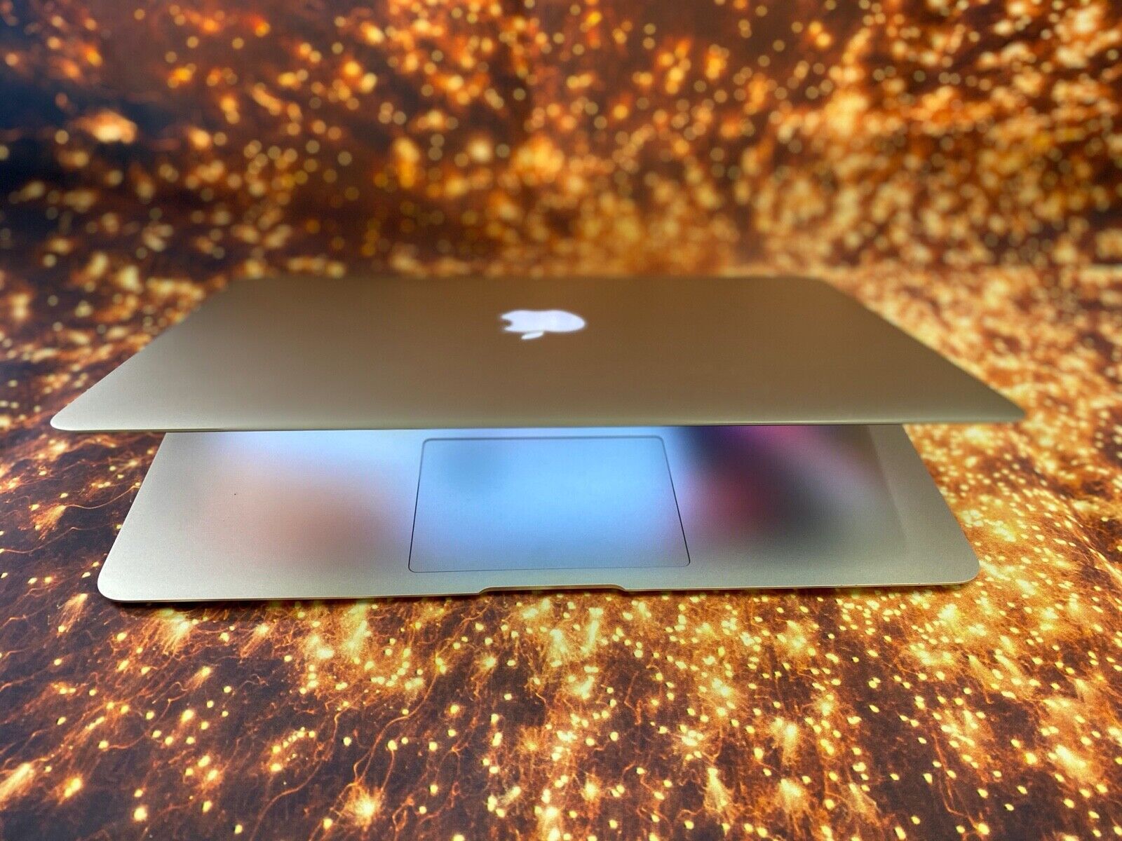 2017 Apple MacBook Air 13″ Dual Core i5 8GB 128GB SSD HD. OS Monterey.