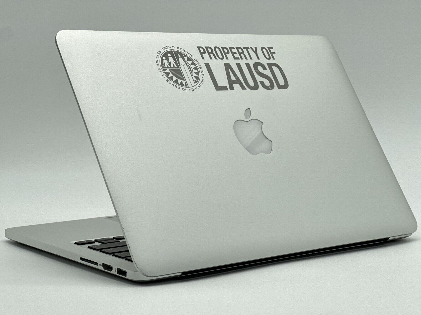 13″ Apple MacBook Pro 2015 2.7 i5 8GB RAM 128GB SSD + Engraved + Monterey + Good