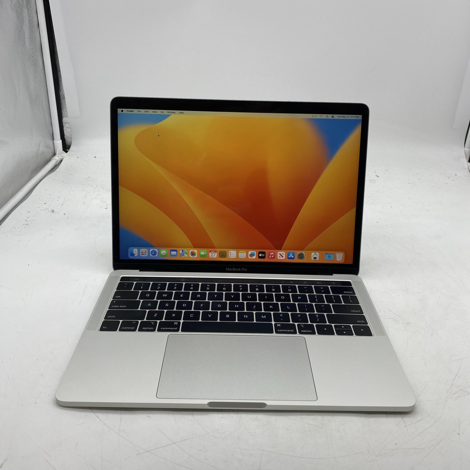 Apple MacBook Pro 13″ Touch 2018 Intel i7-8559U 2.7GHz 16GB RAM 1TB SSD Ventura