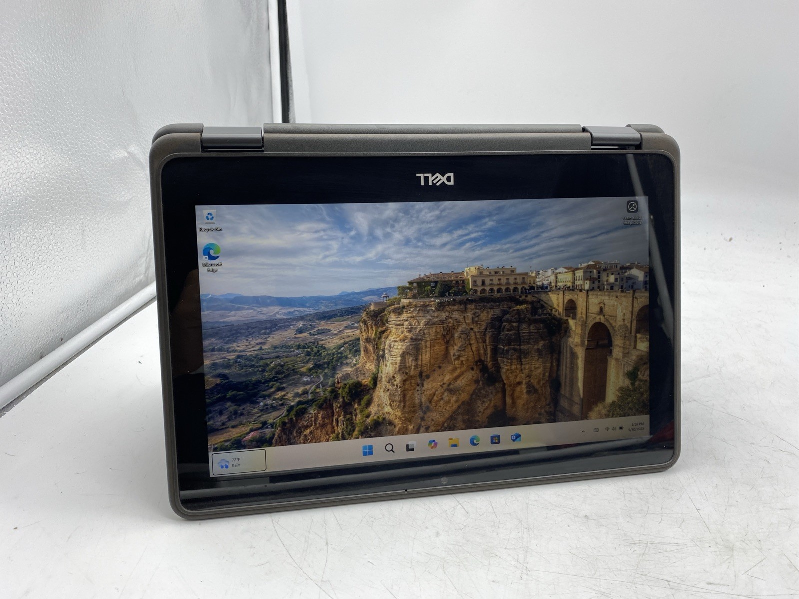 Dell Latitude 3190 Pentium Silver N5030 1.1GHz 4GB RAM 128GB SSD W11P Touch