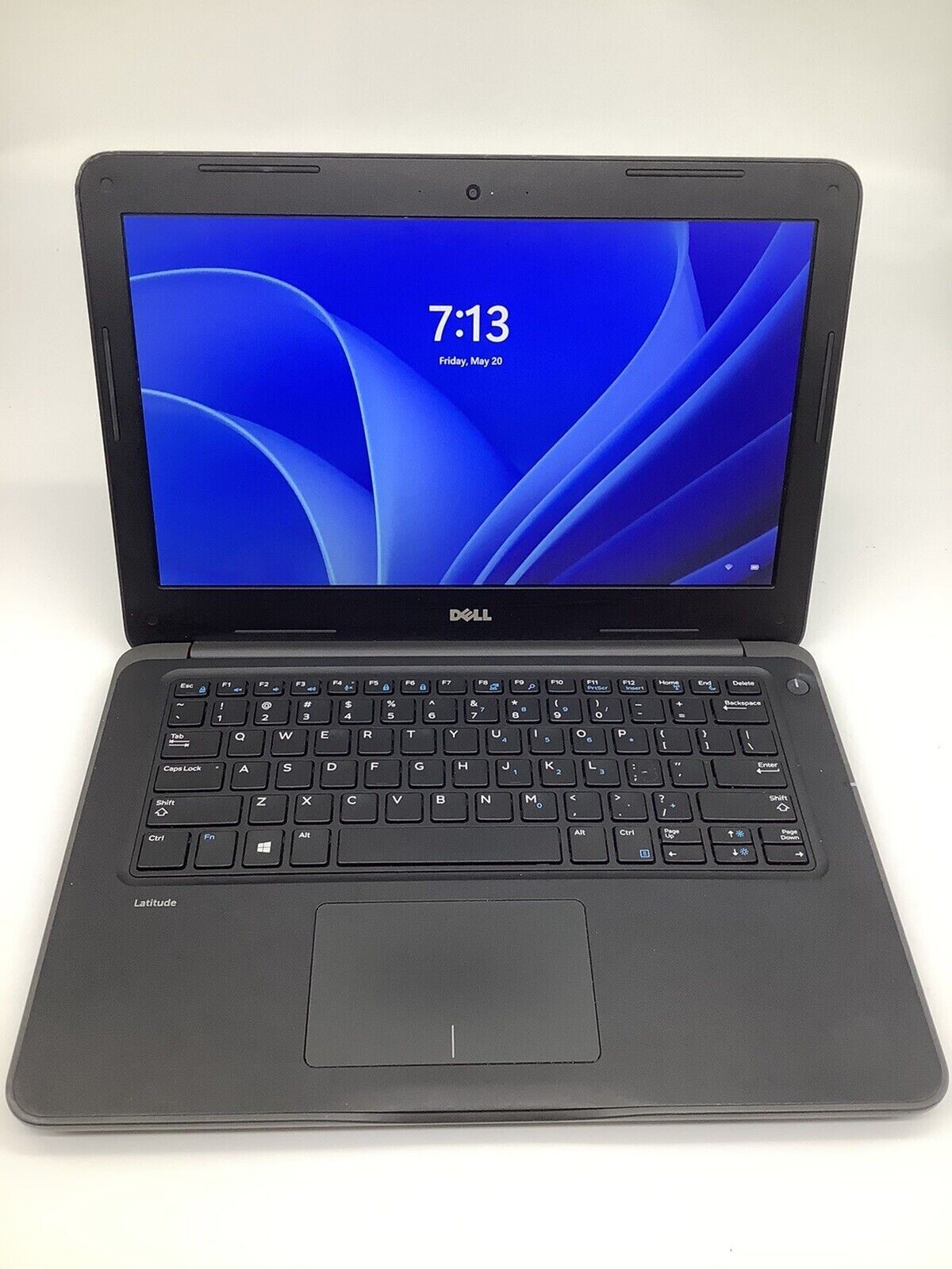 Dell 3380 Laptop, 13.3″, 128GB SSD, 2.0GHz i3, 4GB RAM, Touch Screen, Win 10