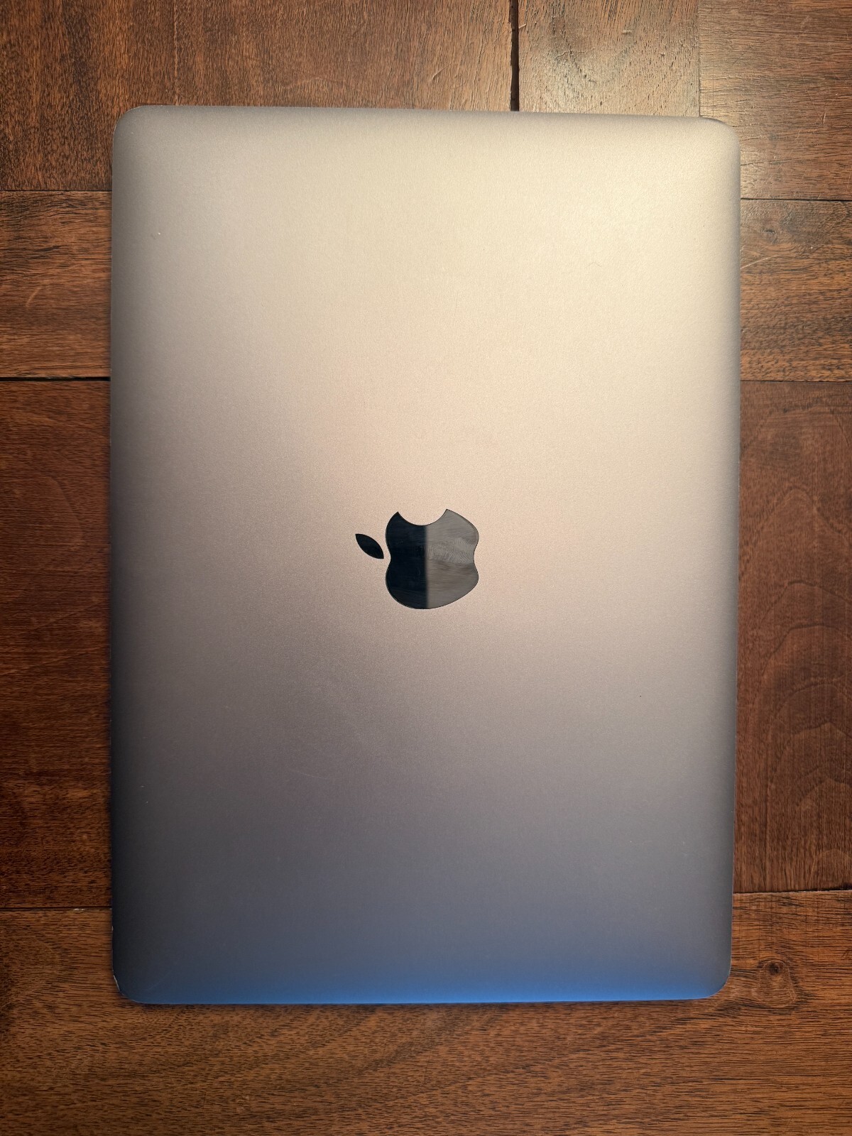 Apple MacBook 12 in 2015 Space Gray/Intel Core M 1.1 GHz, 256 GB 8 GB Intel…