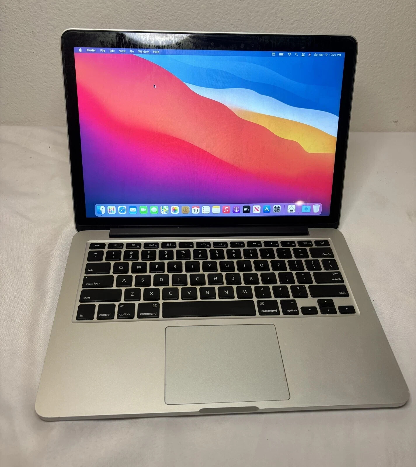 2013 Apple Macbook Pro 13” Retina i5-4288U 2.6GHz 16GB RAM 128GB SSD ME866LL/A