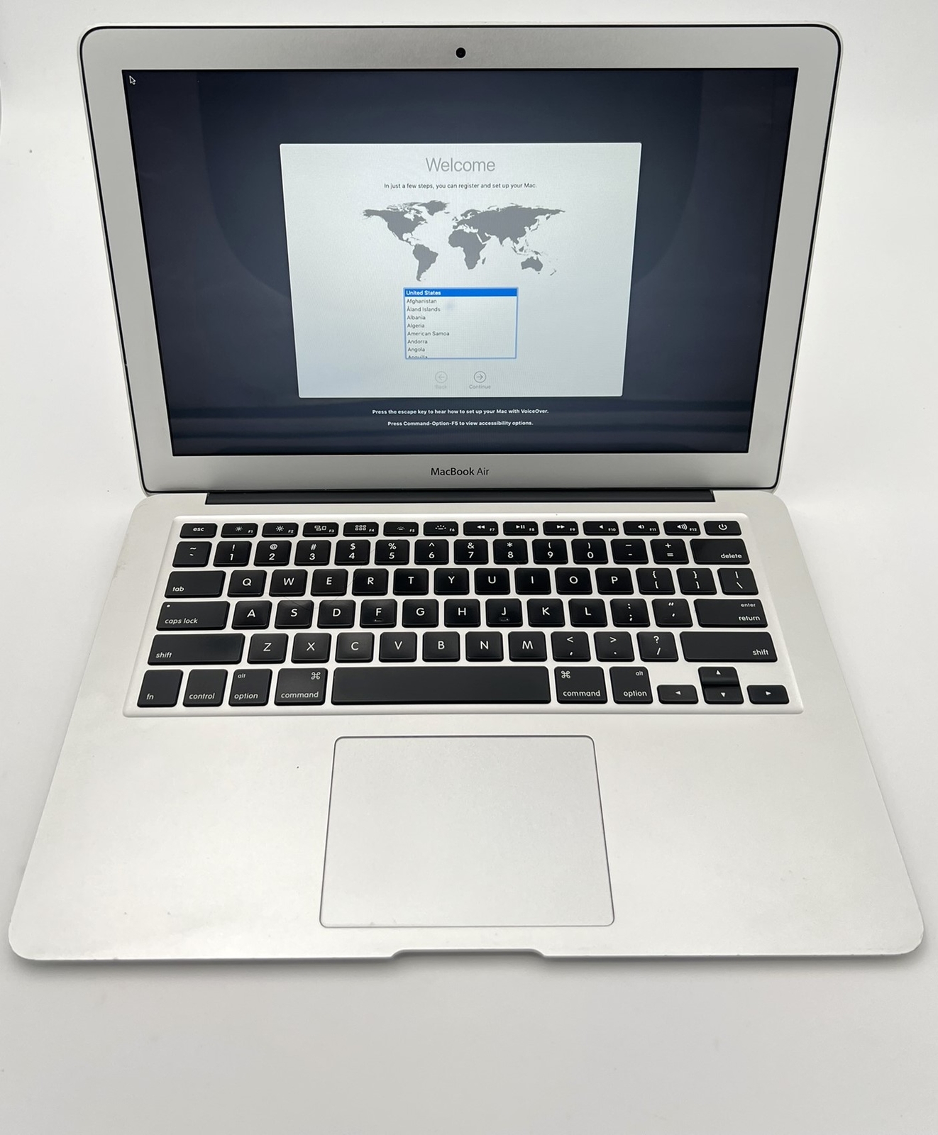 Apple MacBook Air 13.3″ (2012) – i5-3427U – 4GB RAM – 128GB SSD – MD231LL/A