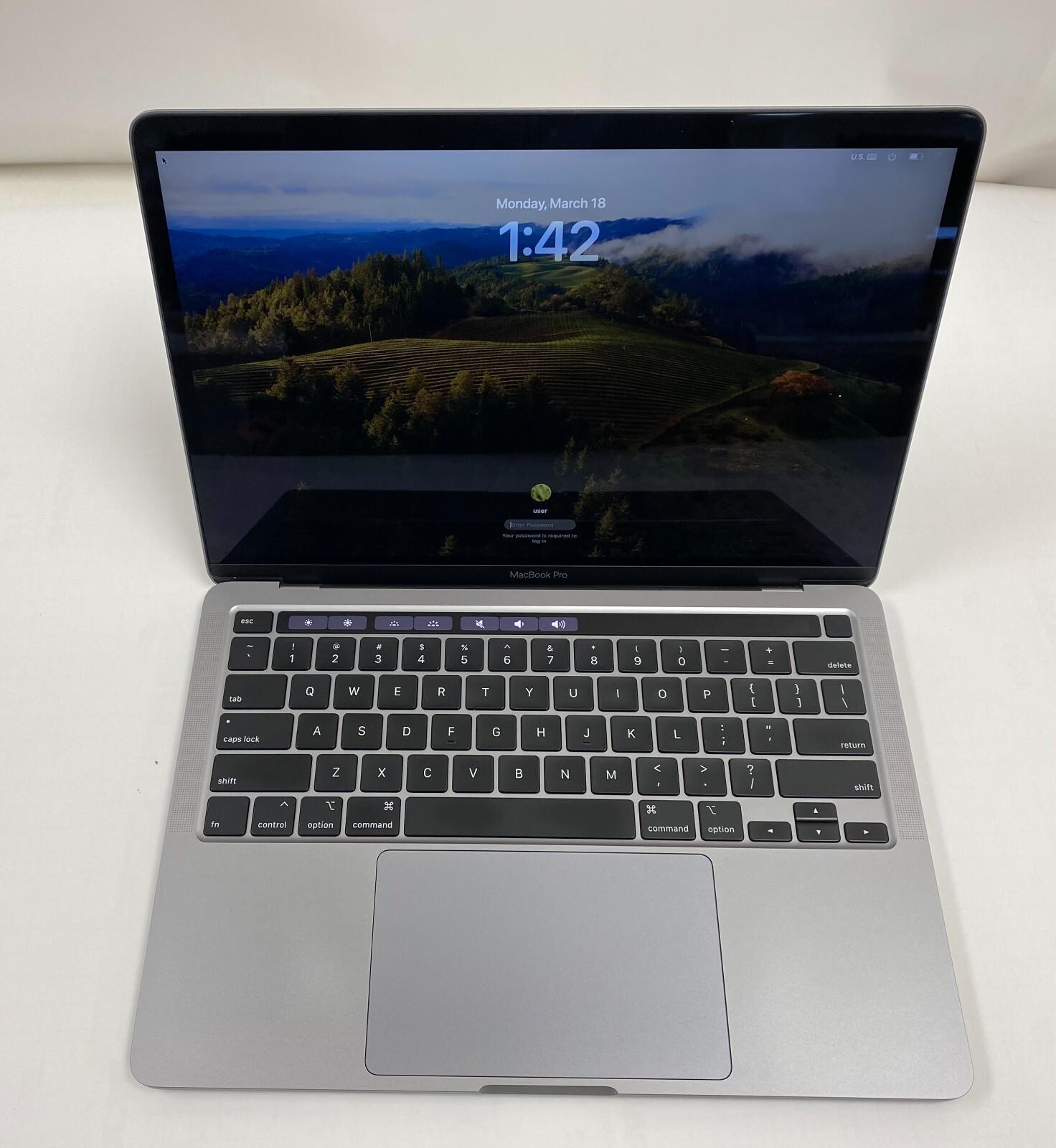 Apple MacBook Pro MWP42LL/A 13.3″ Retina i5, 16GB RAM, 512GB SSD, IrisPlus 2019