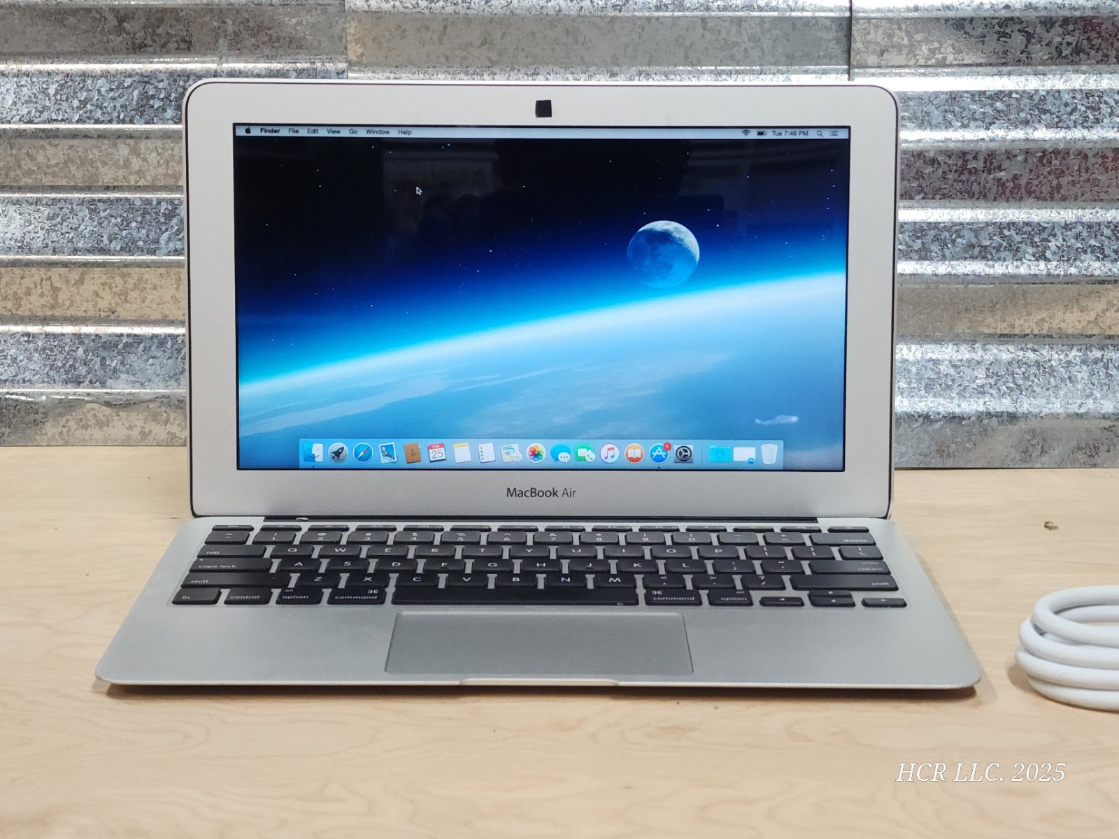 Apple MacBook Air 11″ A1465 2015  Core i5 1.6GHz/128GB SSD/4GB/macOS Monterey