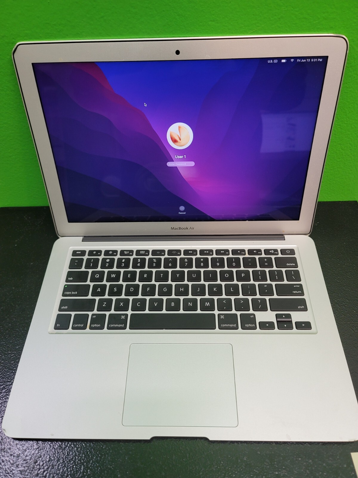 Apple MacBook Air 2015 13.3″ Intel Core i5-5350U 128GB SSD 8GB RAM Silver A1466
