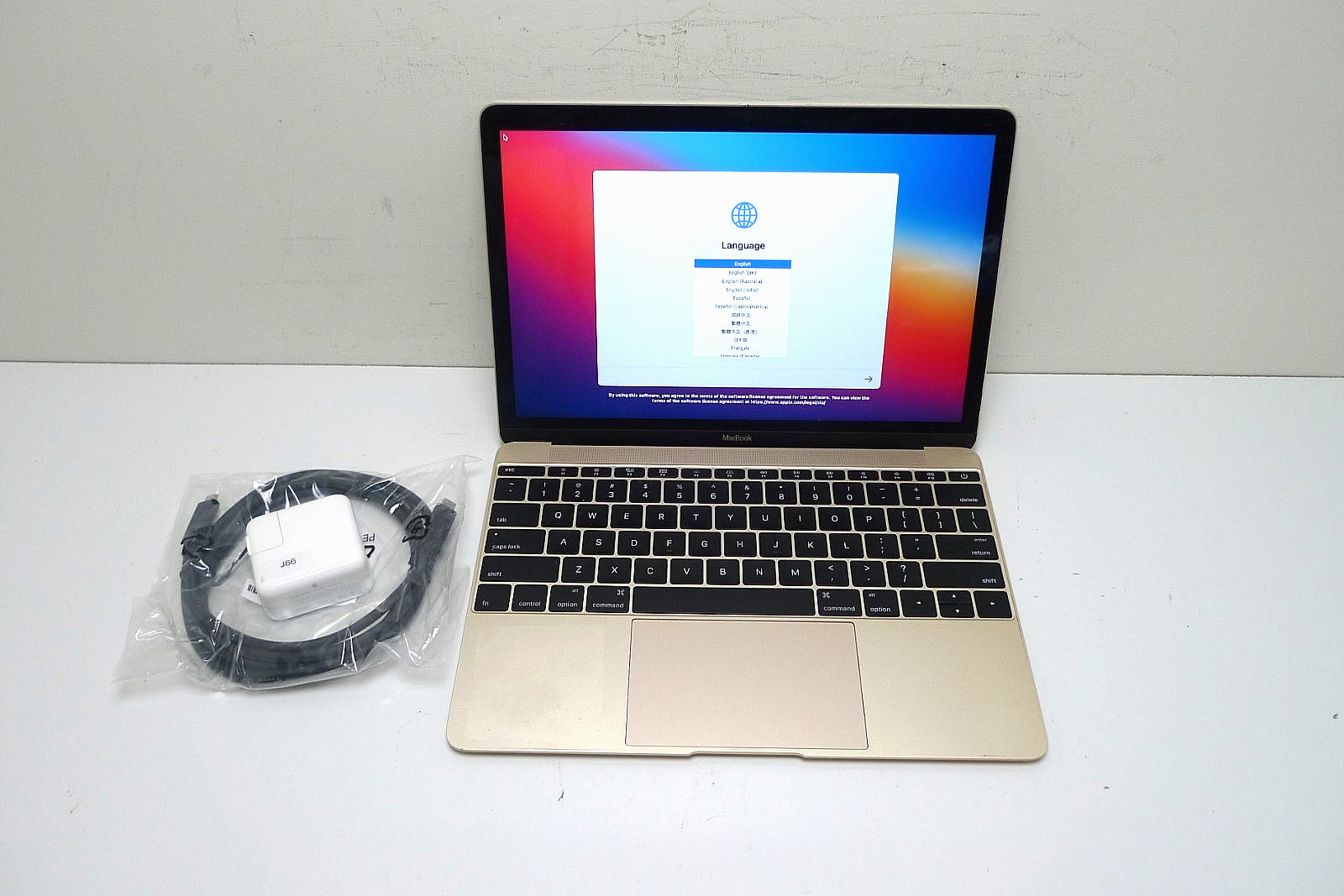 Apple MacBook 8,1 12″ 2015 | CPU | 8GB RAM | 256GB NVMe | 464 Cycles | READ