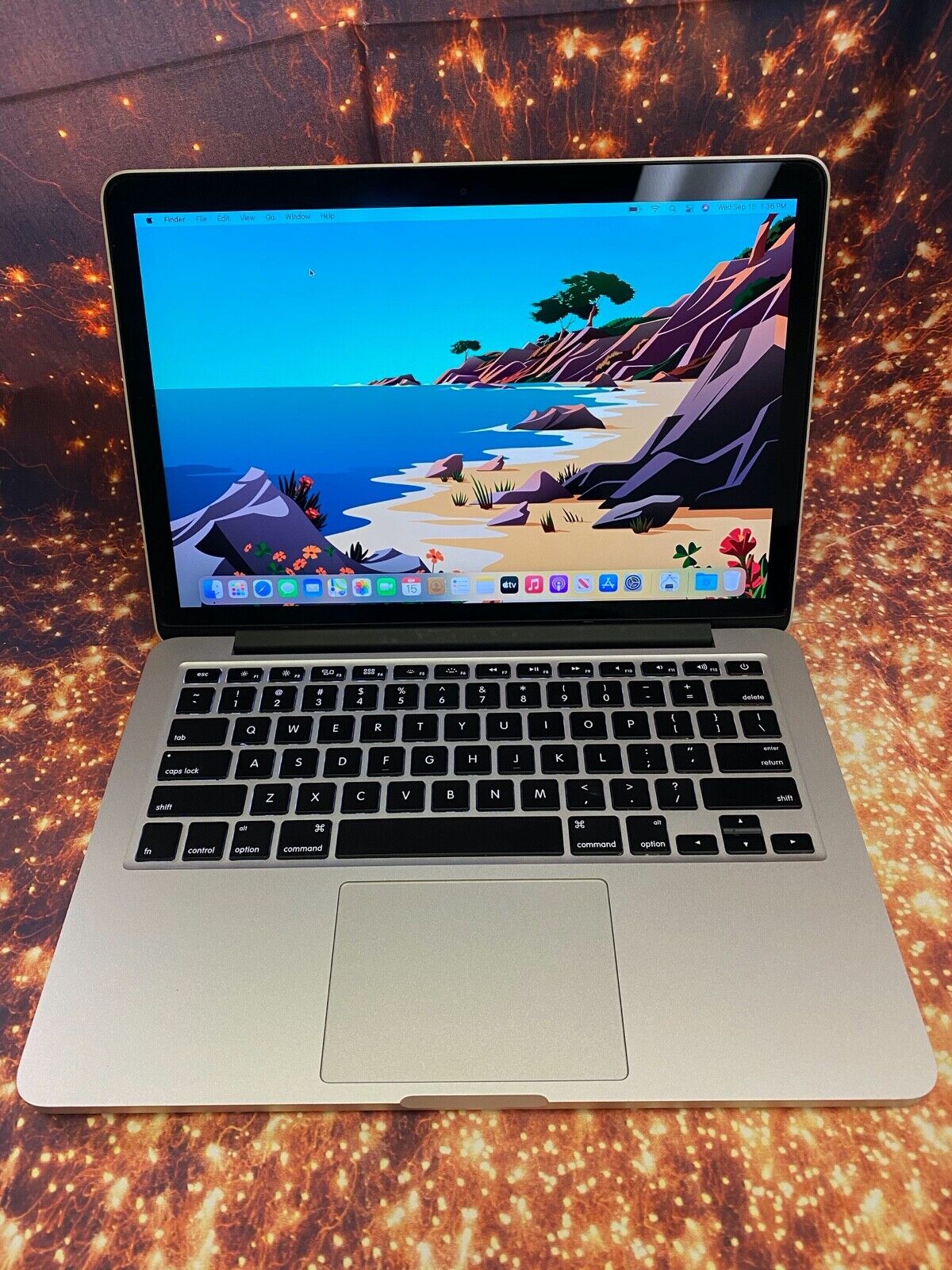Apple MacBook Pro 13″ Retina Core i5 16GB 256GB SSD. Warranty