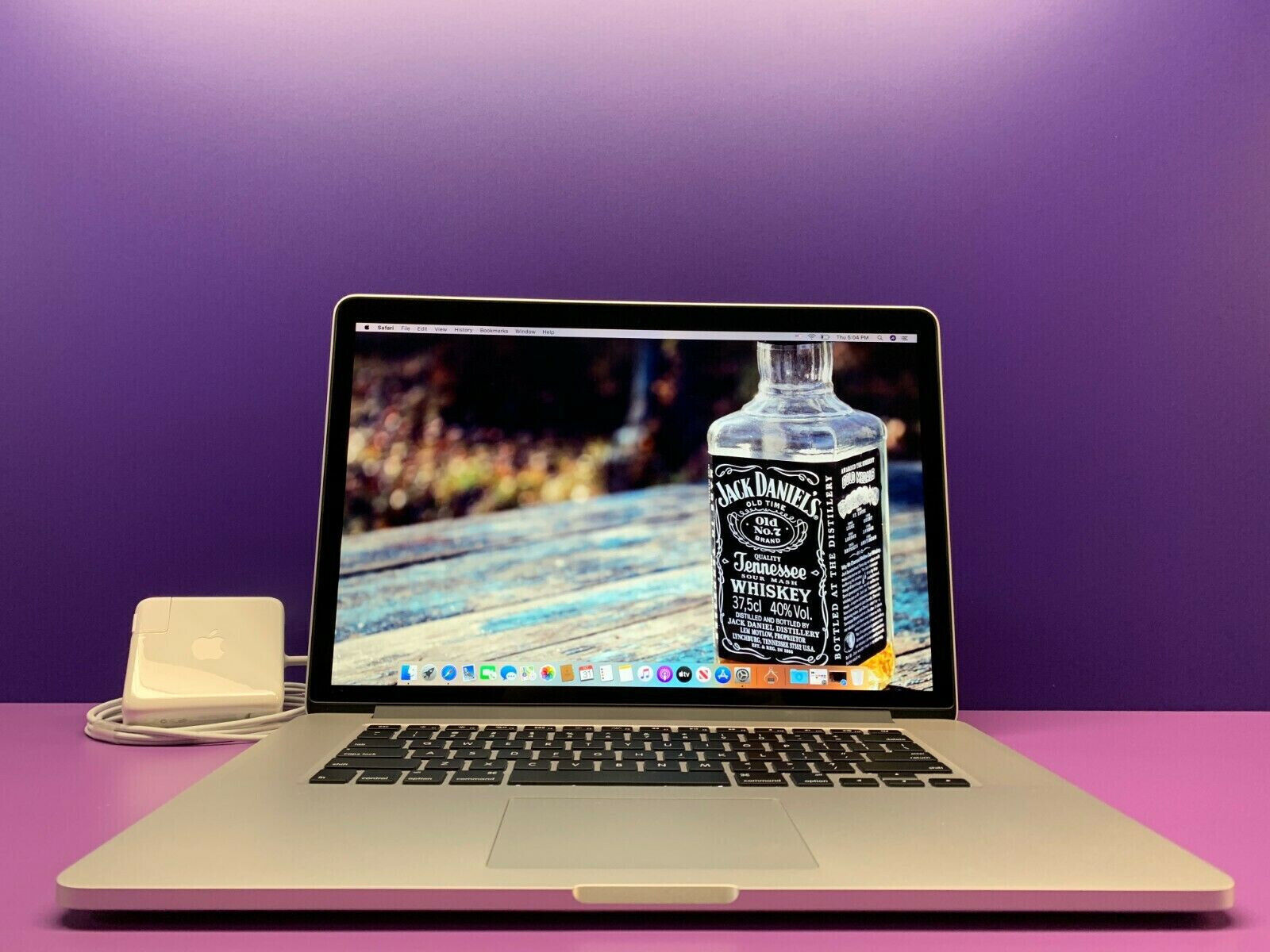 Apple MacBook Pro 15″ RETINA 1TB SSD Big Sur – 16GB i7 3.2Ghz – 1 YEAR WARRANTY