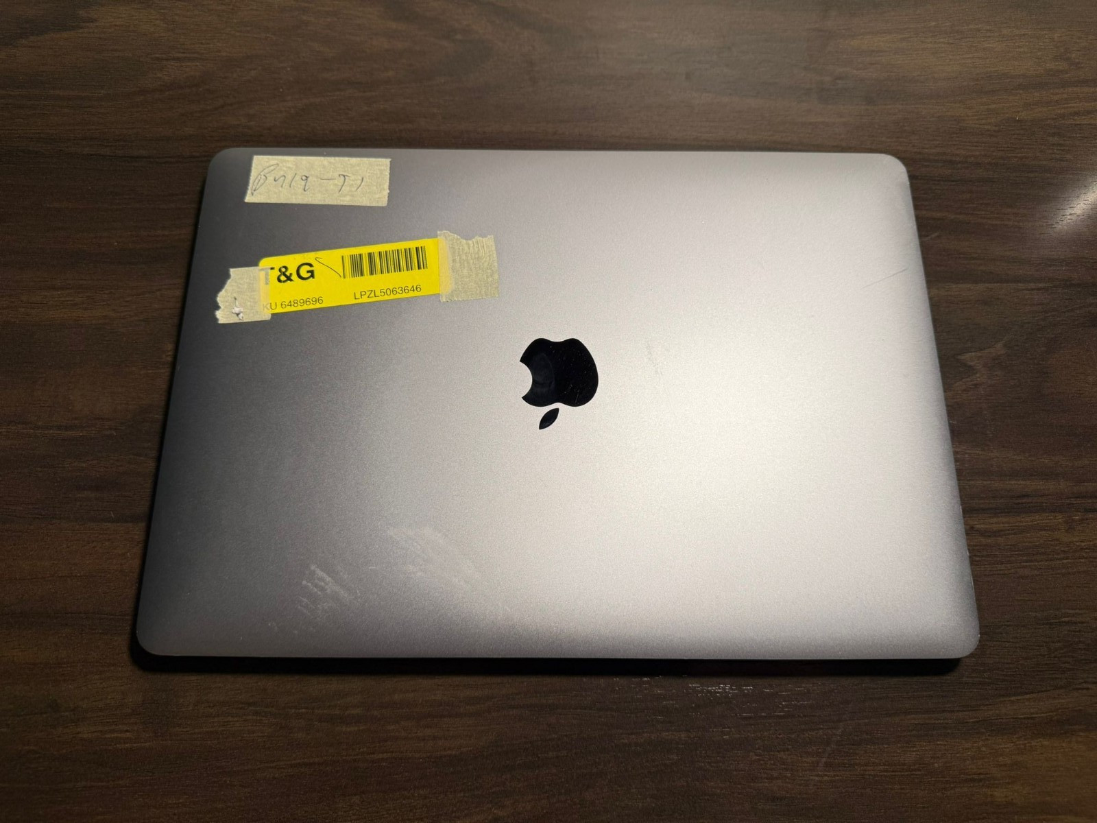 Apple MacBook Pro 13.3″ Laptop Apple M1 chip 8GB Ram 256GB SSD – Space Gray
