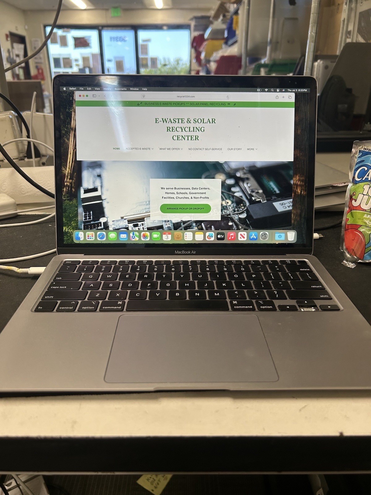 Apple MacBook Air Retina 2020 13” (i5 10th/1.1 GHz/16GB RAM/256gb SSD) 5 READ