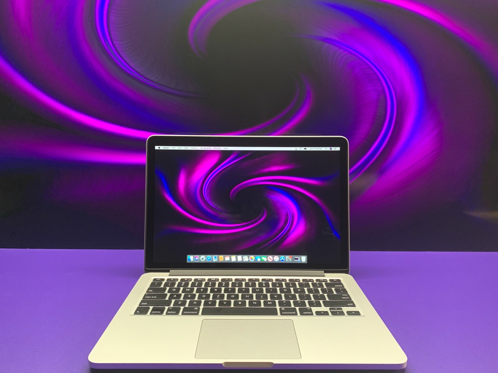 Apple MacBook Pro 13 { RETINA 3.1GHz i5 Turbo } 16GB RAM NEW 1TB SSD  SEQUOIA