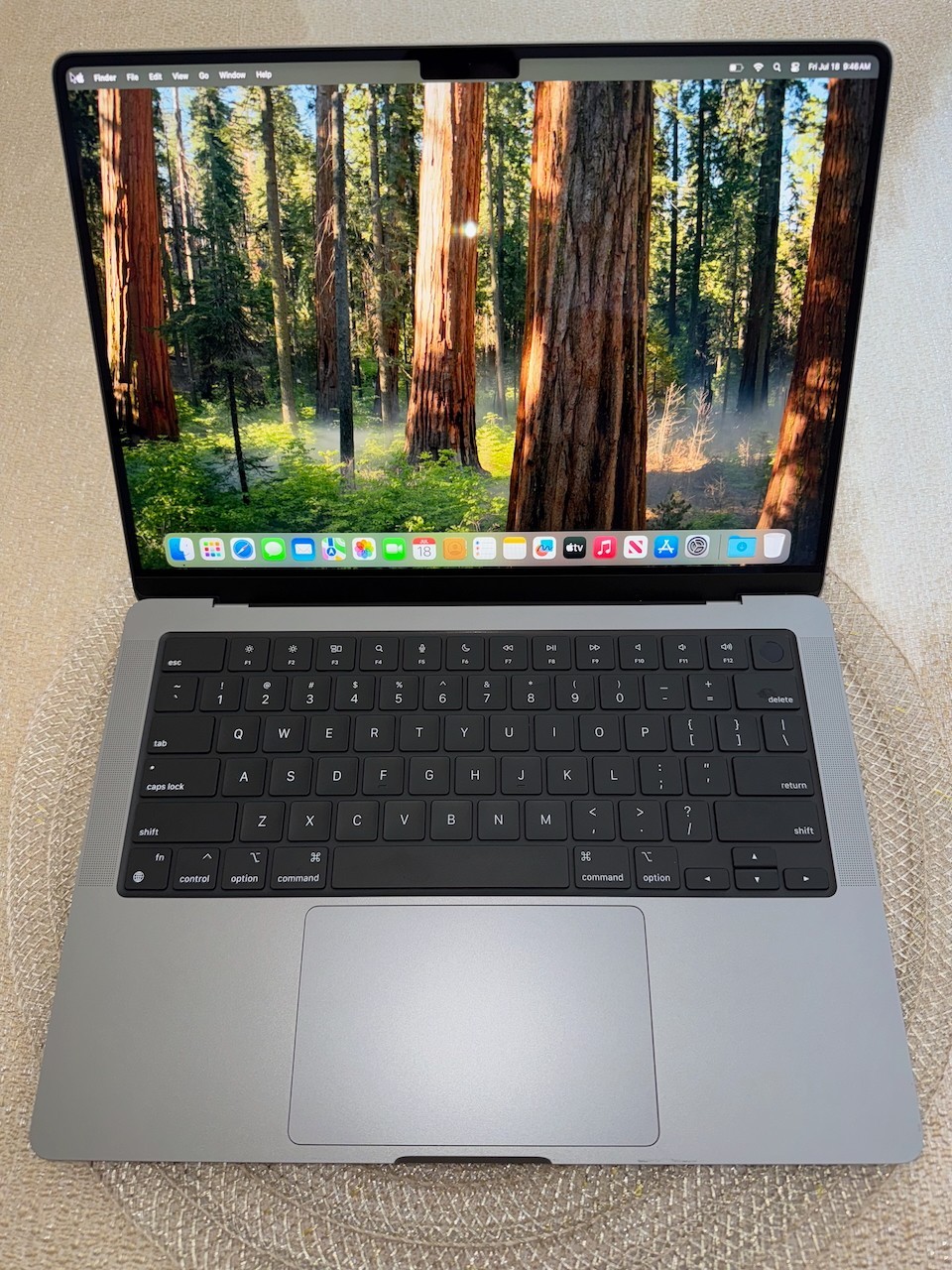 2023 A2918 Apple Macbook Pro 13″ M3 512gb 8gb Gray Mac15,3 MTL73LL/A #700