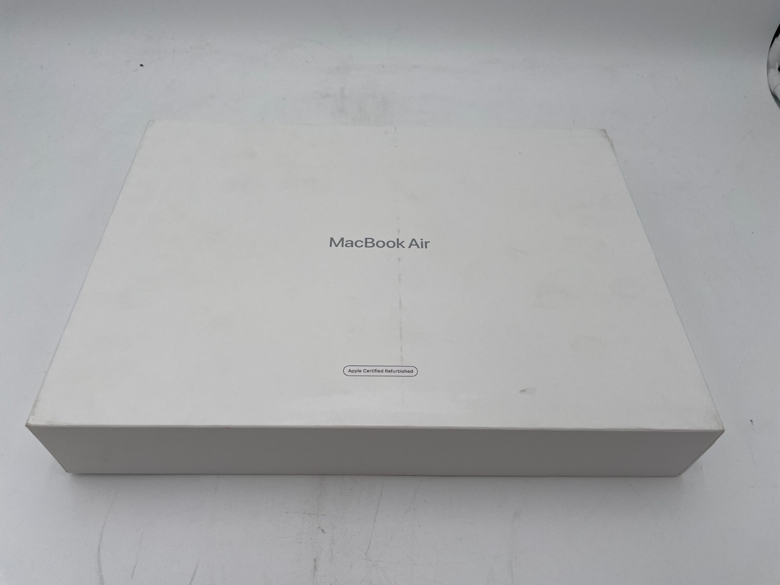 Apple MacBook Air 13″ M3 / 16GB RAM /256GB SSD Space Gray Apple REFURBISHED