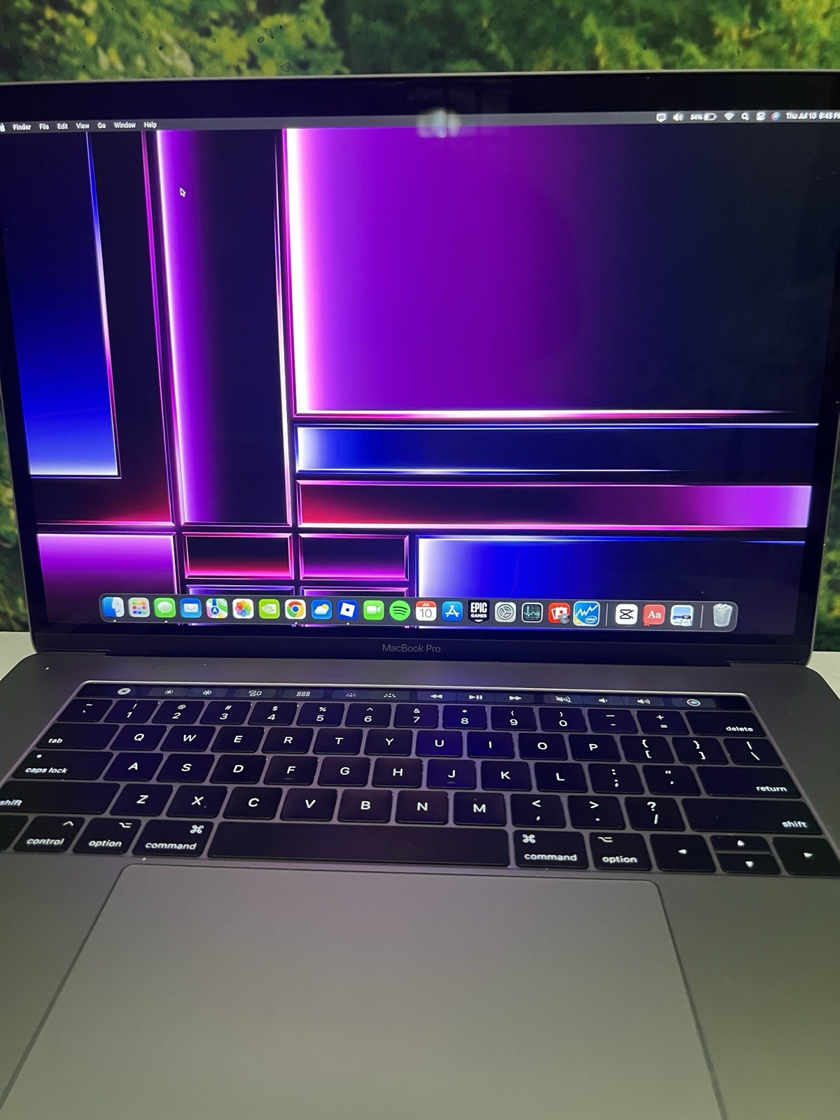 Apple MacBook Pro 15-inch 2017 Space Gray Laptop 3.1 I7, 16GB RAM, 512GB SSD