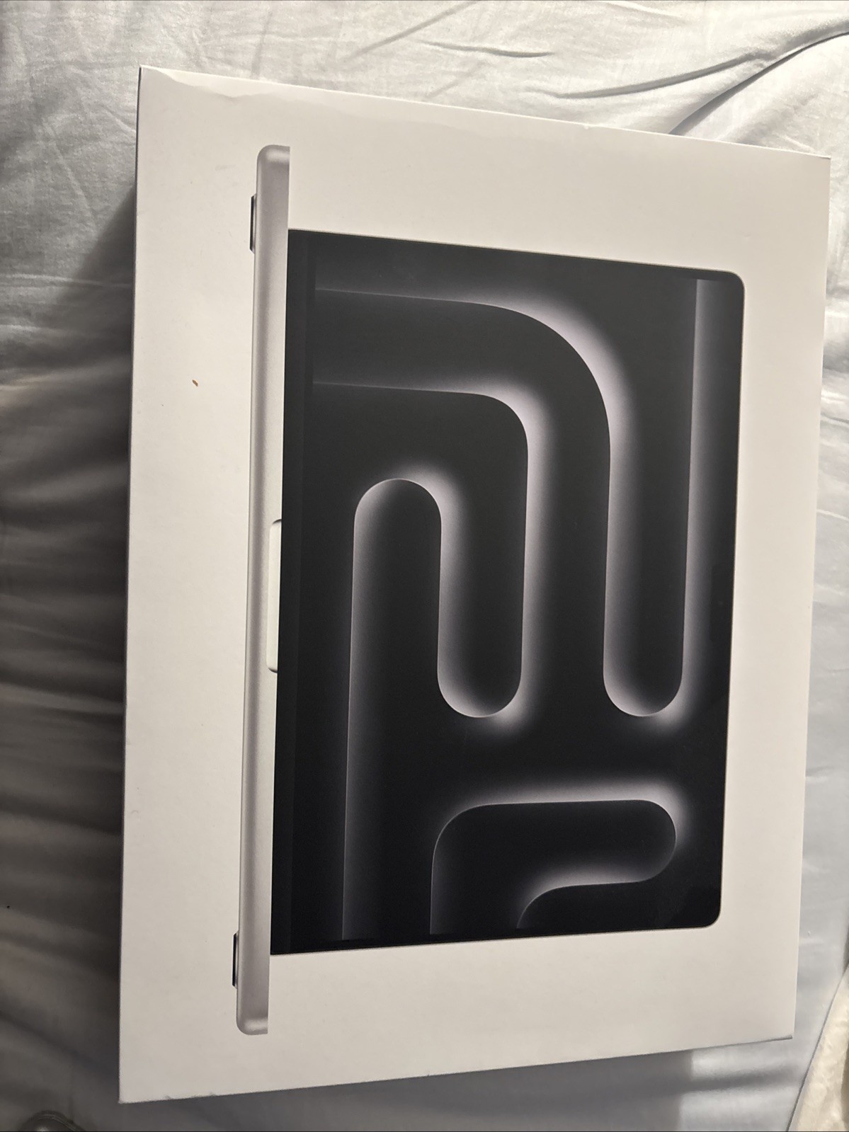 Apple MacBook Pro 14-inch 512GB SSD 8GB Silver A2918 m3 chip