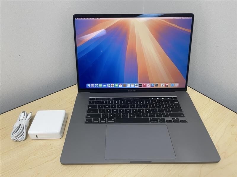 Apple MacBook Pro 16″ | i9 8-Core 1TB SSD 32GB Radeon-4GB OSX 2024 + WARRANTY