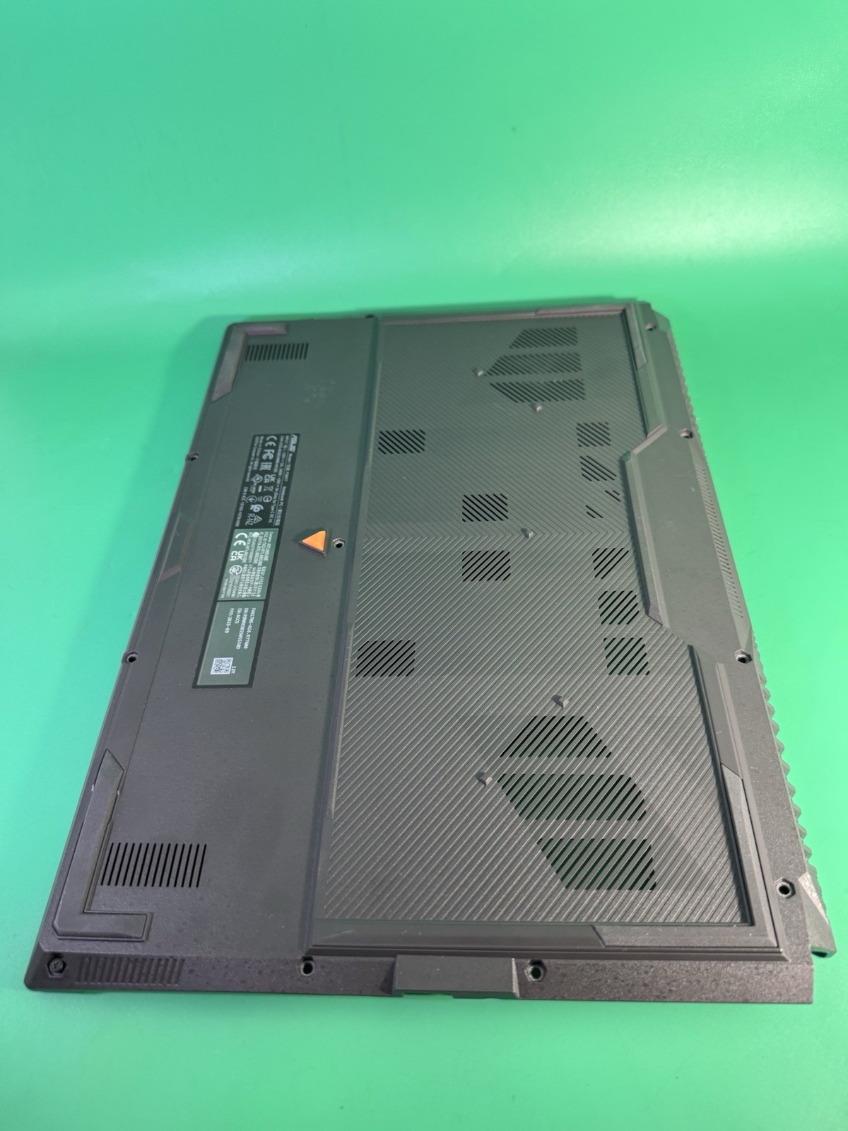 💥ASUS TUF Gaming A16 FA617 Series 16″ Bottom Base Case Cover Original💥