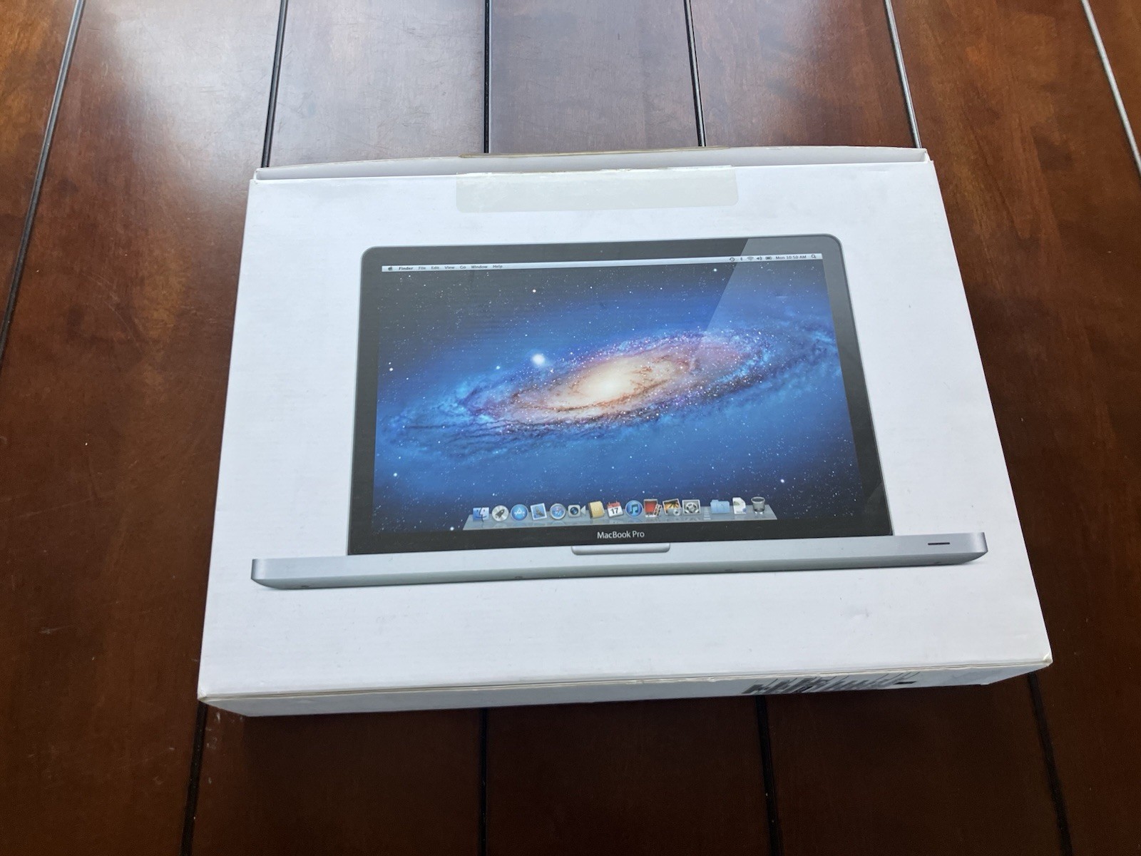 Apple MacBook Pro 15″ Early 2011 Intel Core i7- 2GHz  Quad Core 16gb Ram 8,2