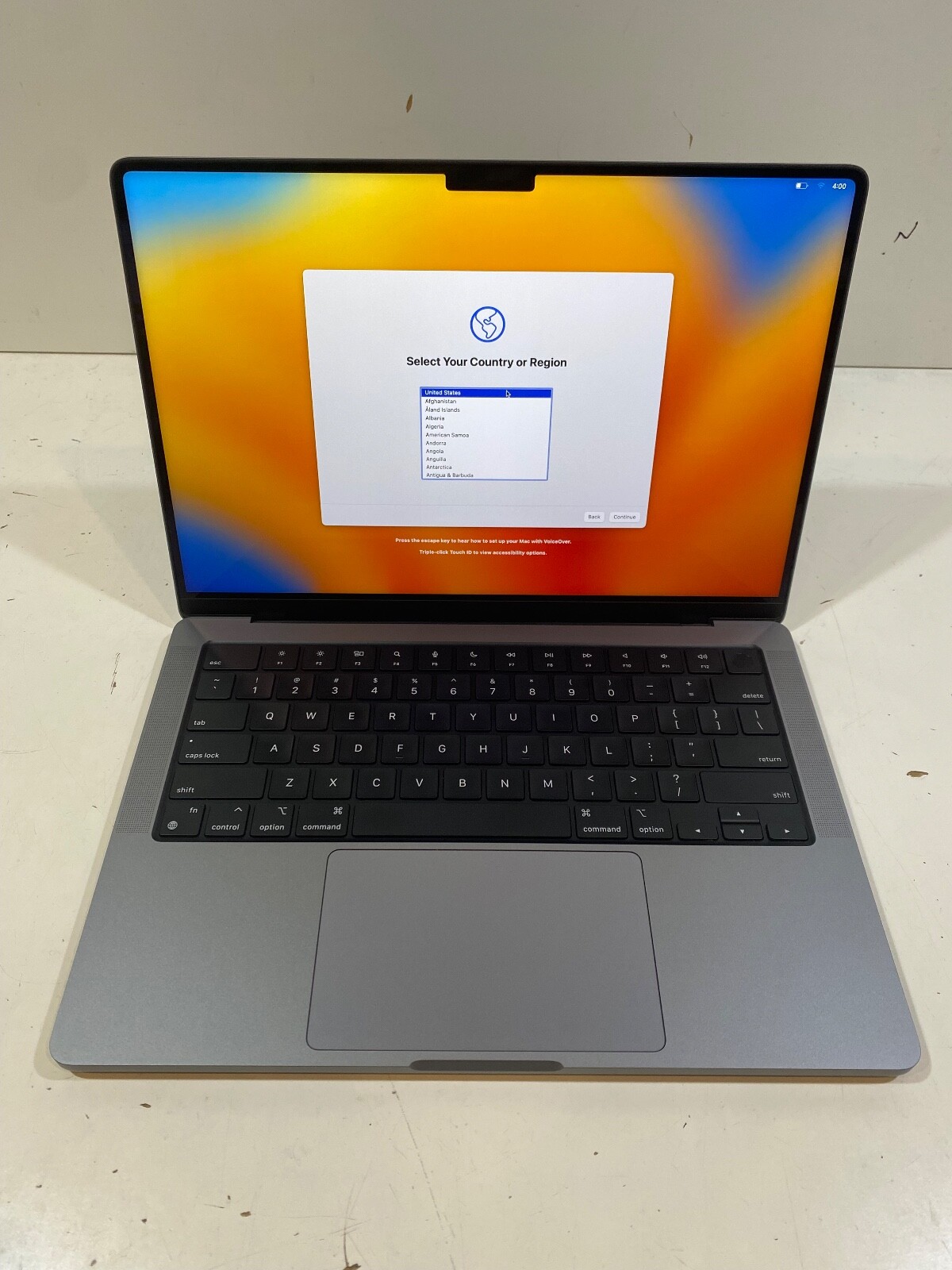 2021 14″ MacBook Pro M1 Pro 8/14 CPU/GPU Core – 16GB RAM 512GB SSD Very Good