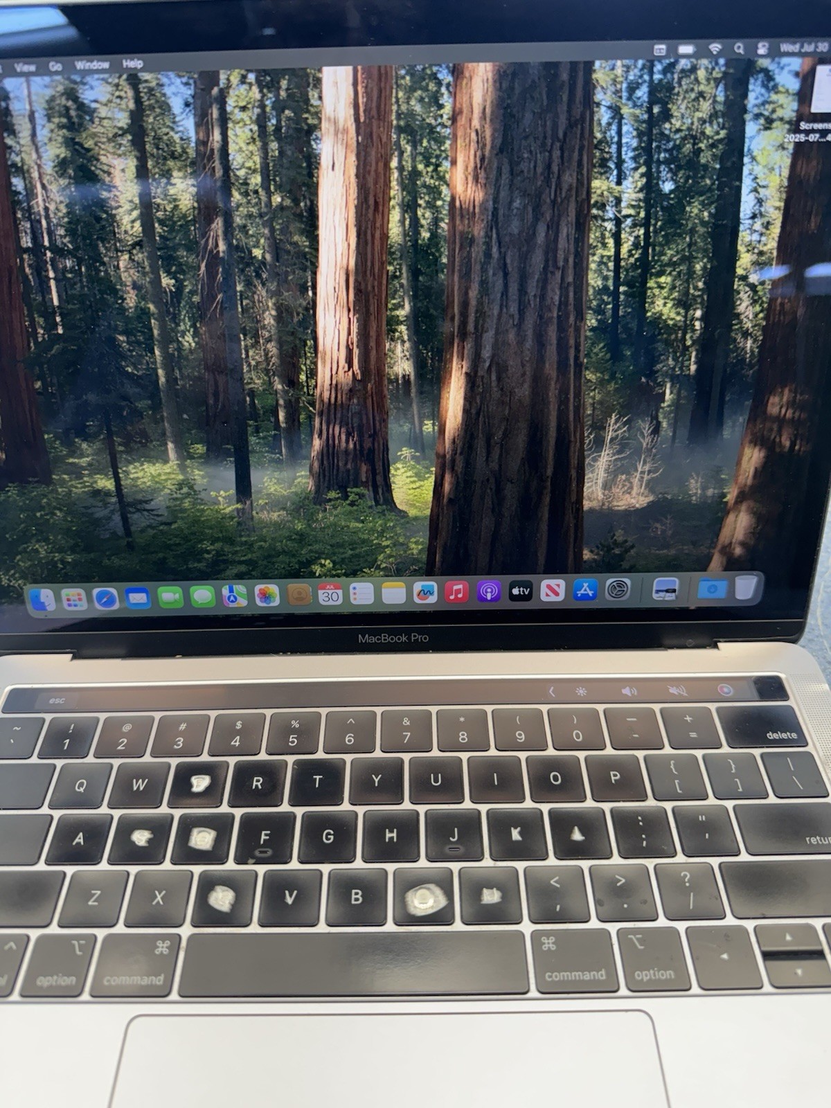 Apple Macbook Pro 16GB 13 inch A1989 Sequoia Quad Core i7 512GB SSD + Warranty