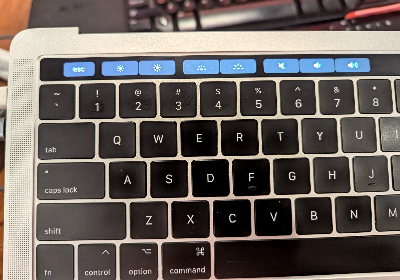 NO SCREEN – Apple MacBook Pro 13″ 2017 A1706 3.1GHz Intel i5 16GB 512GB SSD