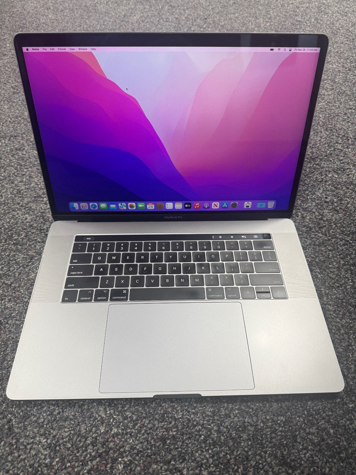 2017 Apple MacBook Pro 15″ Touch Bar  i7 2.8ghz – Choose Specs – Good Condition