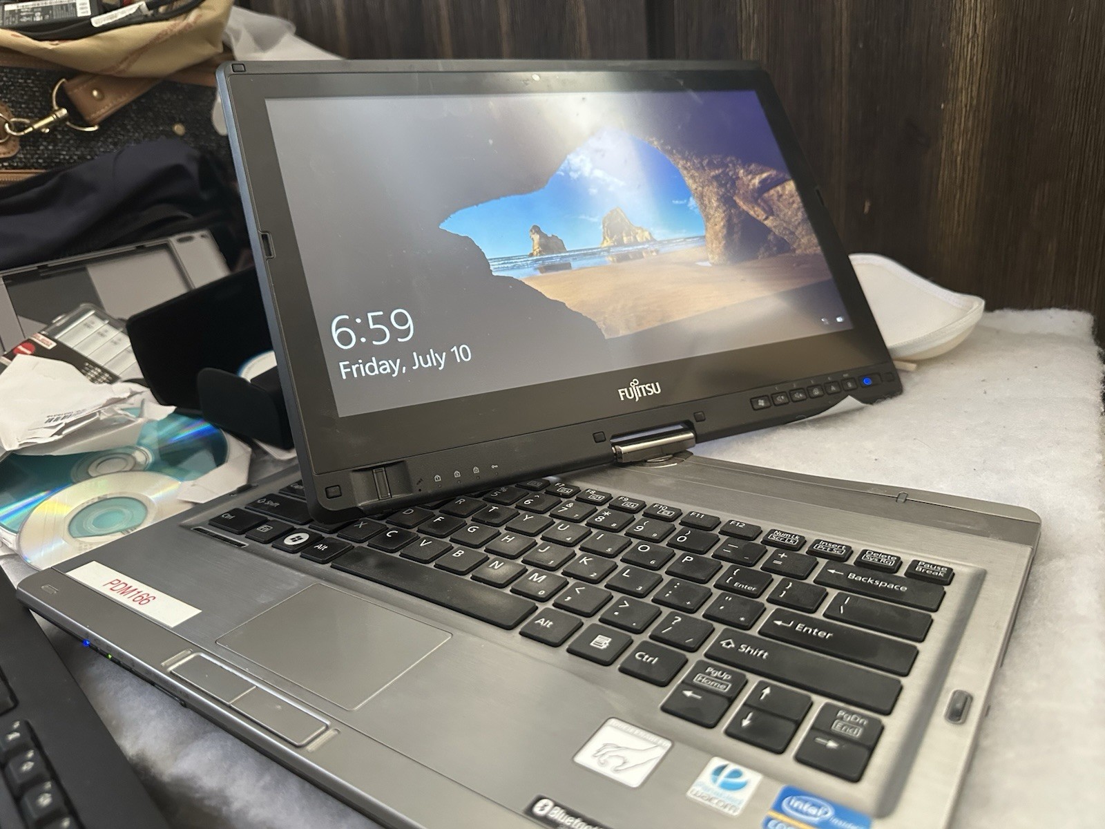 Fujitsu LifeBook T902 i5-3320M@2.6GHz 4-16GB,1TB SSD+250-1TB HDD Win 10 Pro