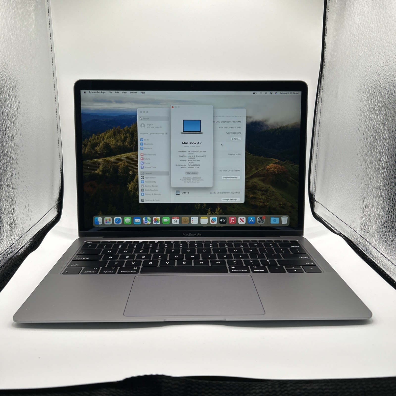 2018 Apple MacBook Air 13.3” Laptop – Space Gray Excellent Condition