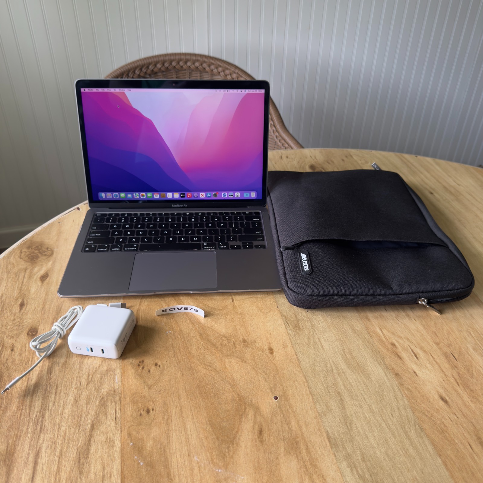 Apple MacBook Air 13″ 2020 A2337, M1 8-Core 3.20GHz, 8GB RAM, 256GB SSD – 97% BH