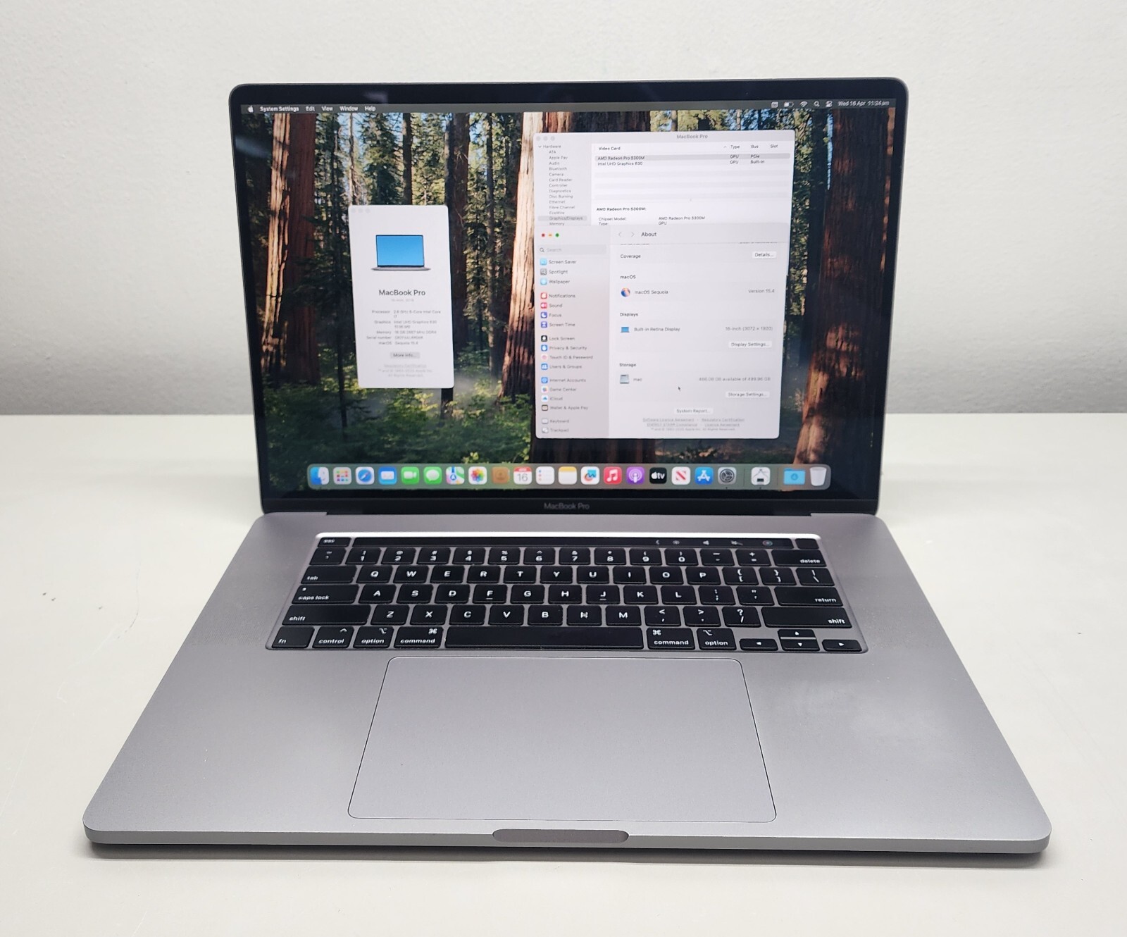 Apple MacBook Pro 2019 15″ i7 2.60GHz 16GB RAM 256GB SSD Radeon Pro 555X Sequoia