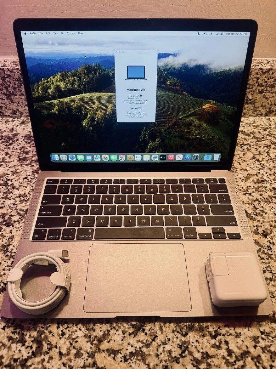 NEW Apple MacBook Air 2020 13 A2337 M1 Chip 7 Core 8GB 256GB Space Grey