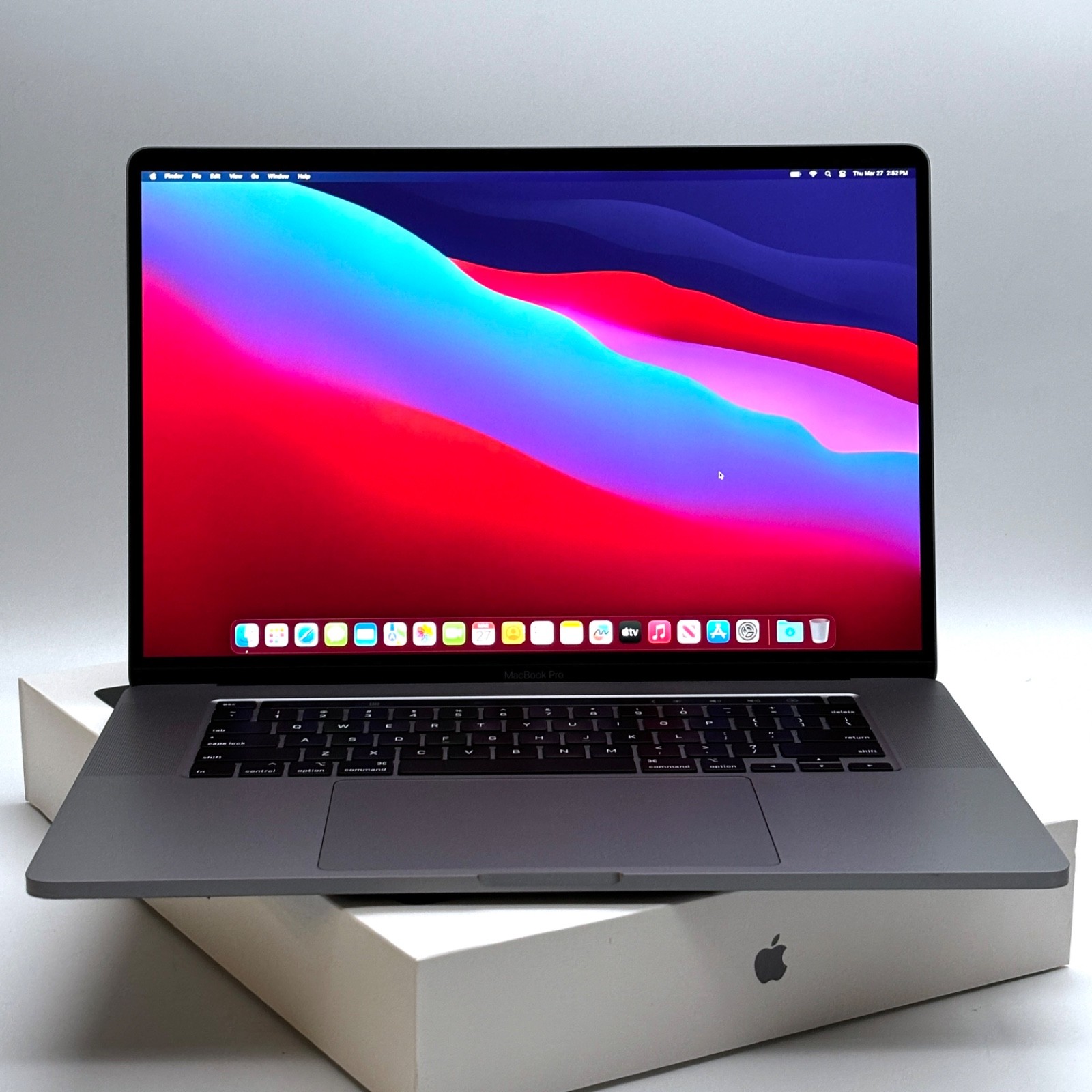 APPLE MACBOOK PRO 16 TOUCHBAR 64GB RAM SSD 8 CORE 5.0GHz i9 – NEWEST OS