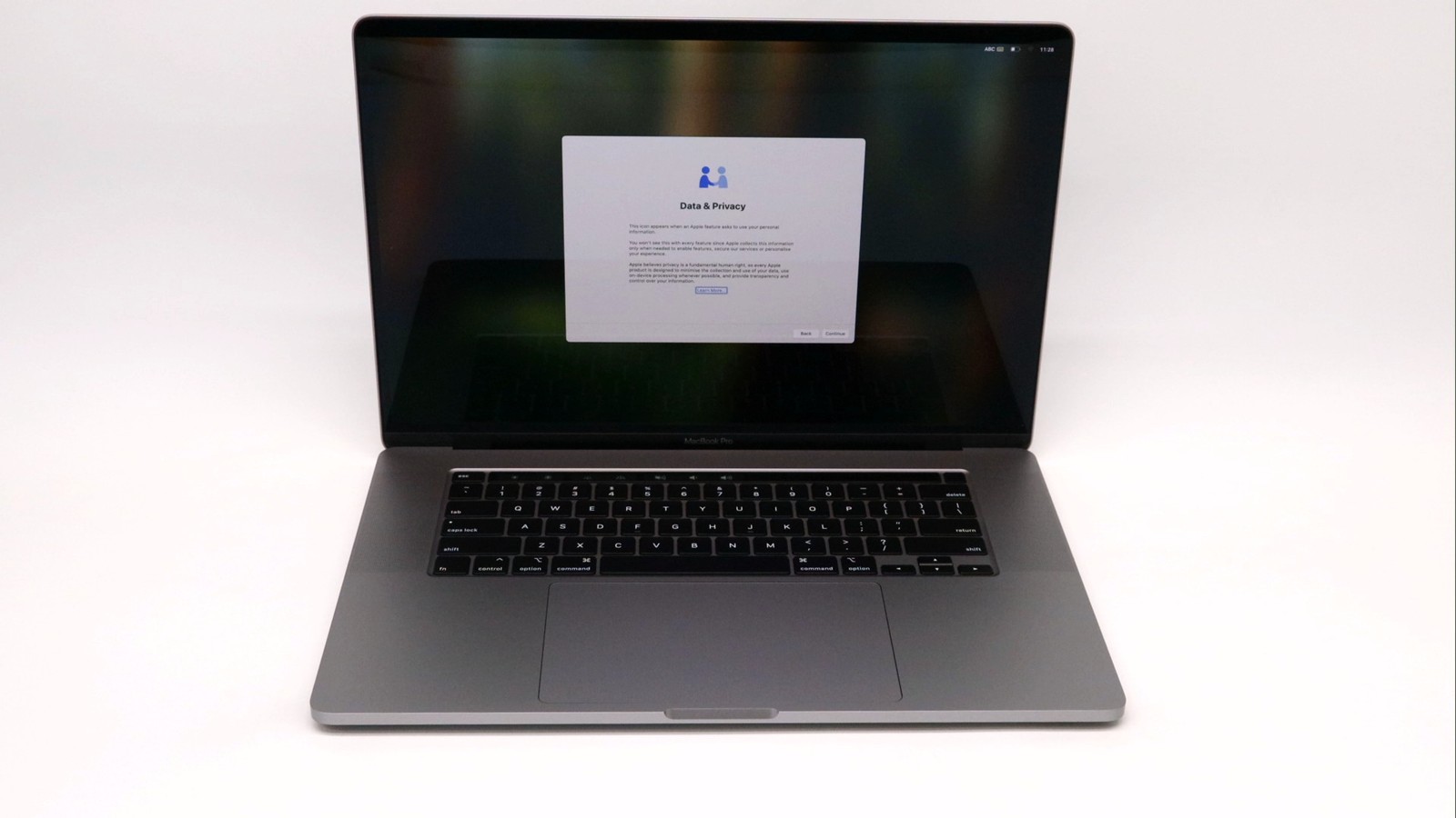 Apple MacBook Pro 16 Core i9 64GB 512GB Gray 2019 – Used Very Good