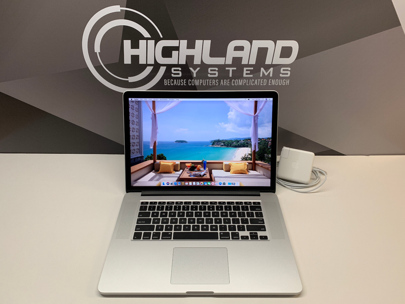 15″ APPLE MACBOOK PRO RETINA / 3.2GHz Quad Core i7 / 500GB SSD / WARRANTY