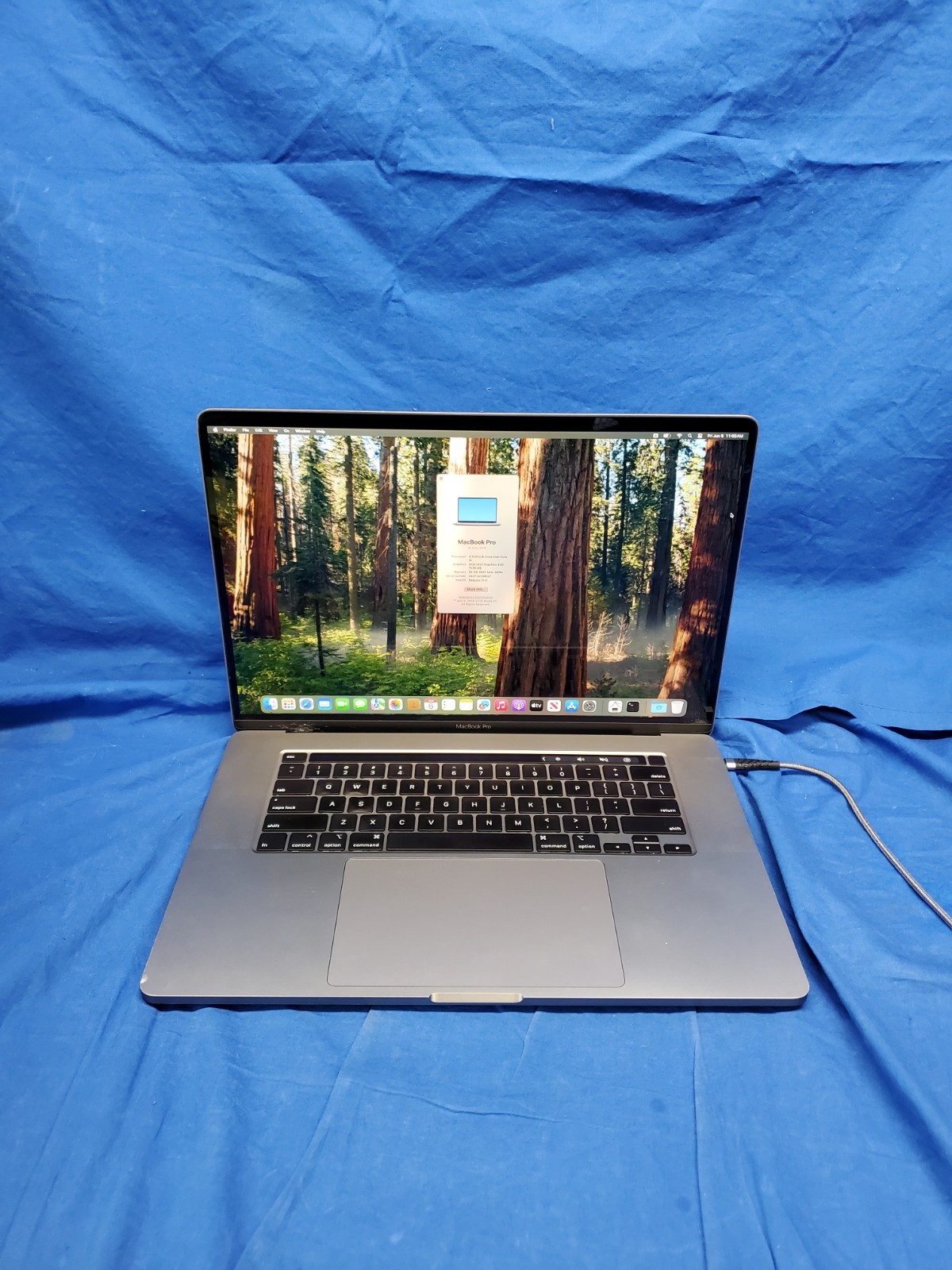 Apple Macbook Pro 16 2019 i9 9880H 2.30Ghz/32GB/ 1TB SSD/ Radeon 5500M #1608