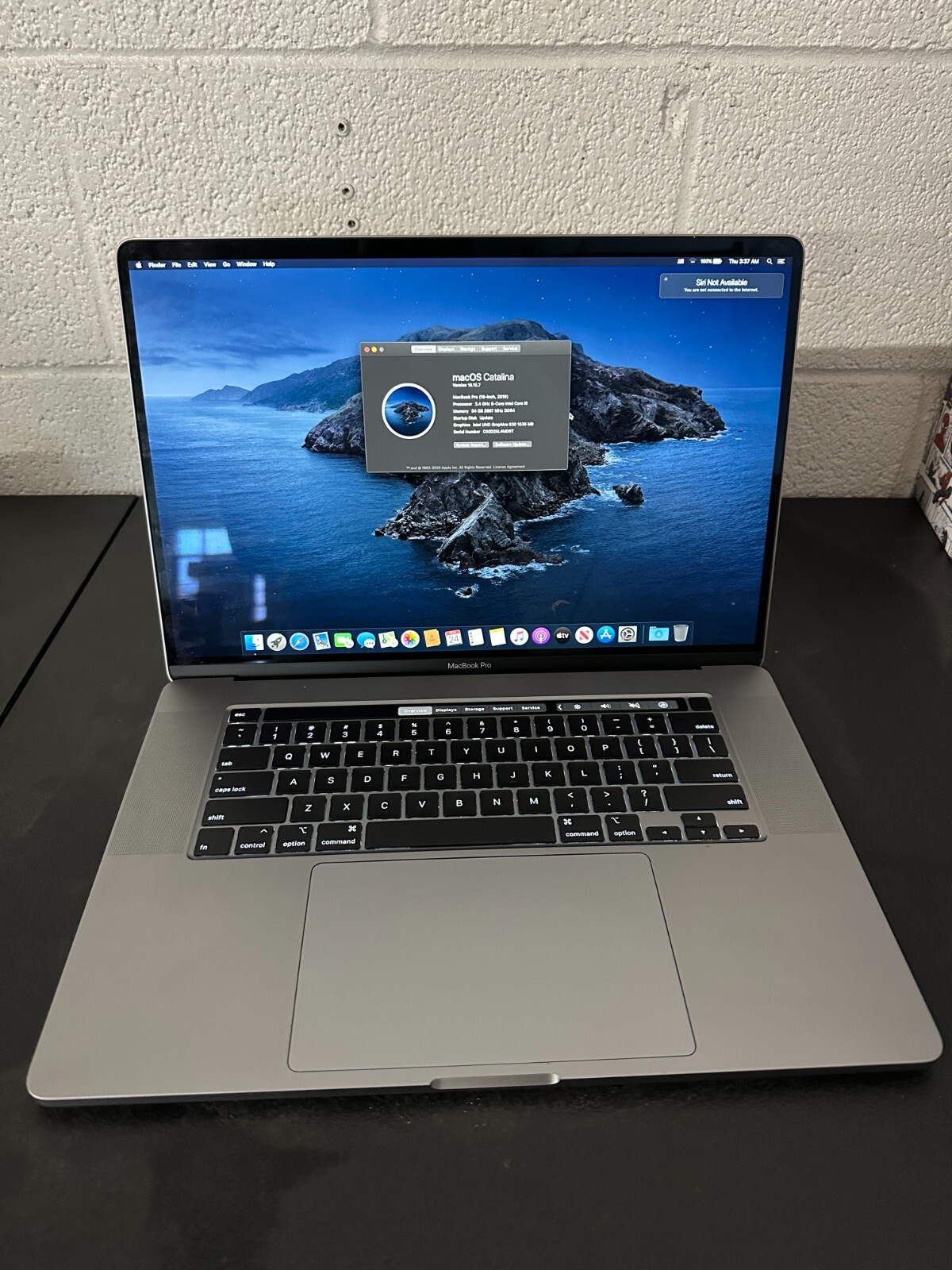 Apple macbook pro 16″ 2019 2.4ghz 8 core I9 64GB RAM 8TB SSD AMD RADEON PRO 5600
