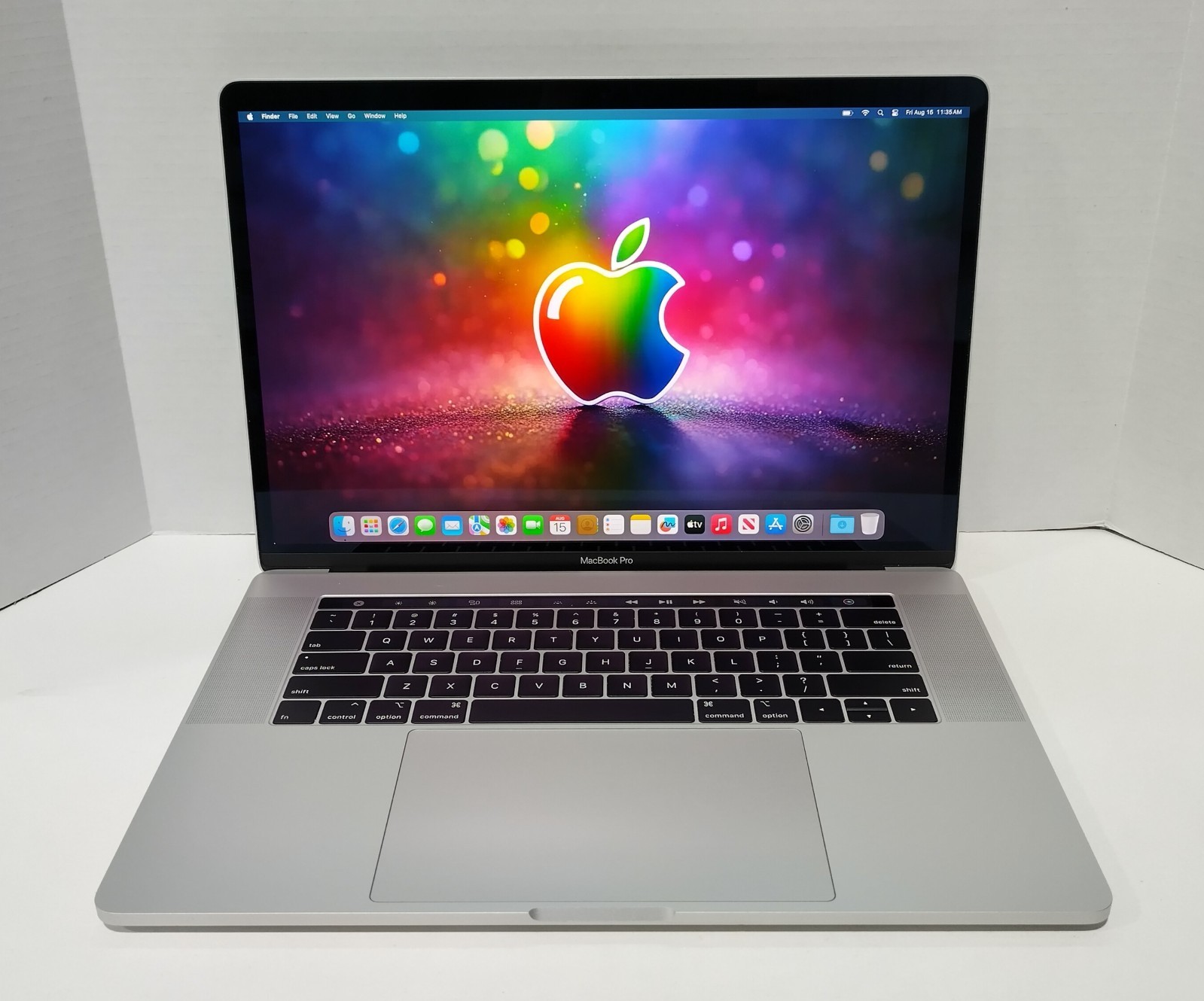 Apple MacBook Pro A1990 15.4″ 2.3GHz i9-9880H 16GB RAM 512GB SSD 2019 134 Cycles