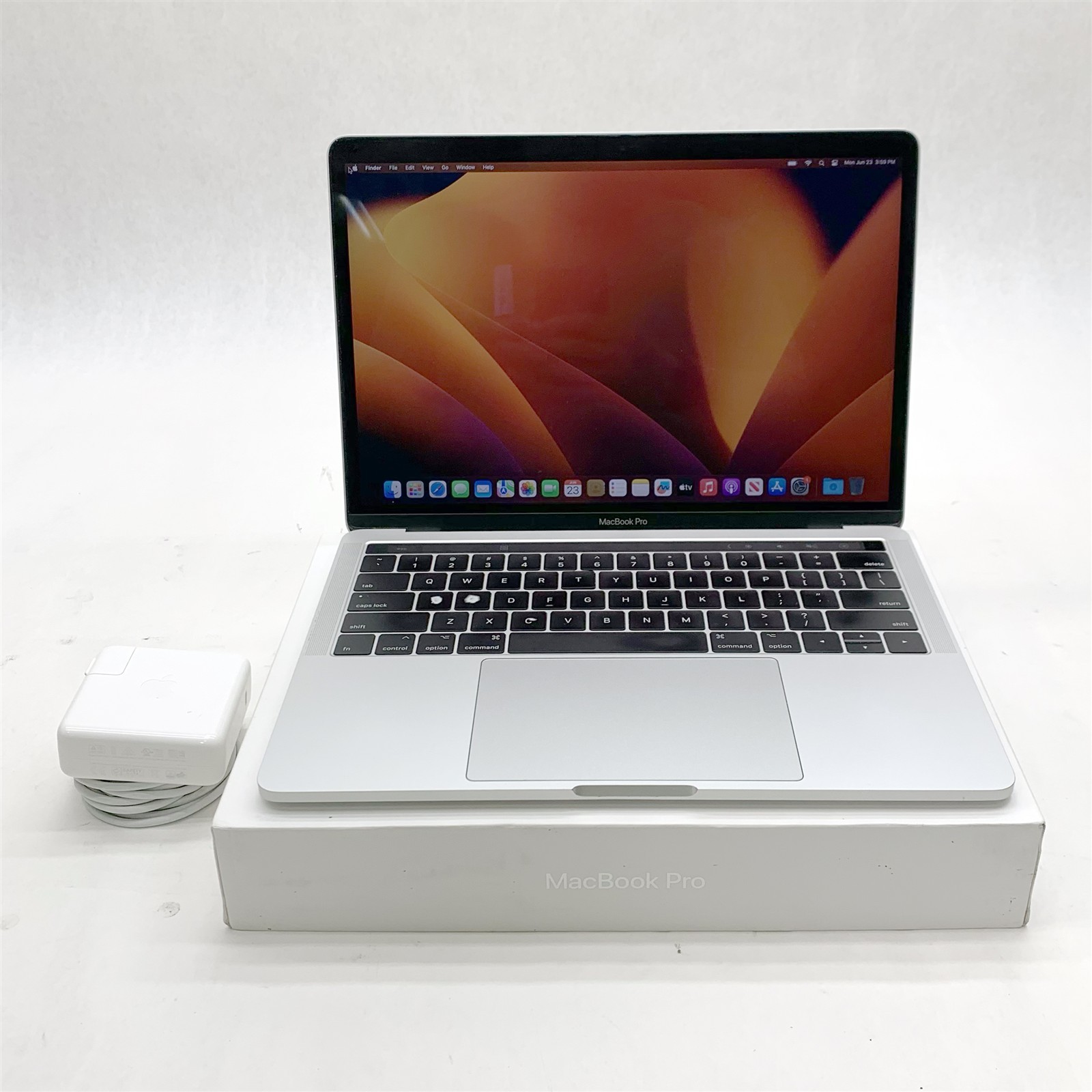 Apple Macbook Pro A1706 13″ Touch Retina Intel i7-7567U 3.50Ghz 16GB 1TB Ventura