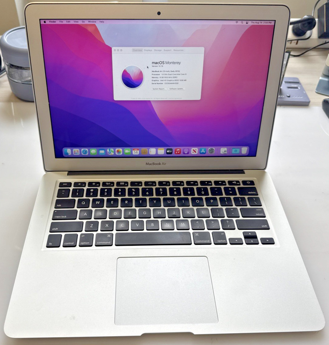 Apple MacBook Air 13″ Early 2015 – Intel Core i5, 8GB RAM, 128GB SSD – Silver
