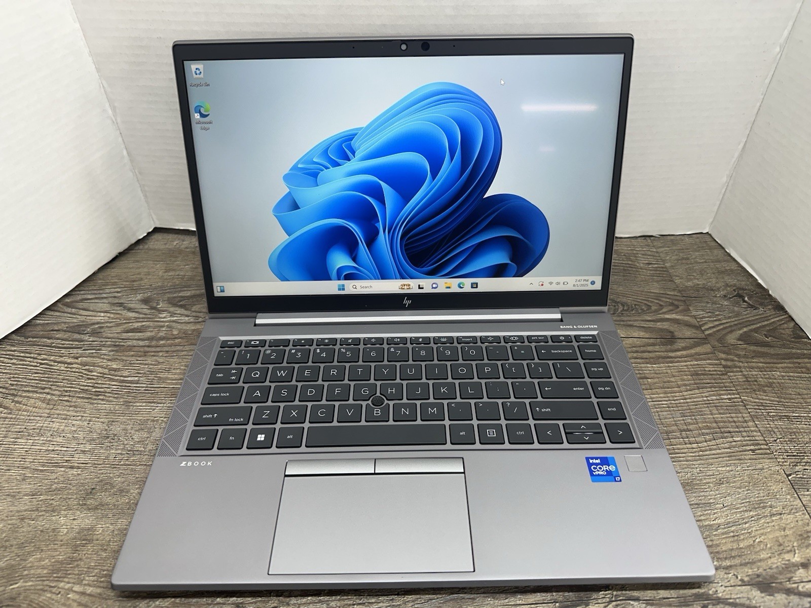 HP ZBook Firefly G8 Touch 14”-Nvdia T500 4GB-i7-1185G7 3.0GHz-32GB RAM – 1 TBSSD