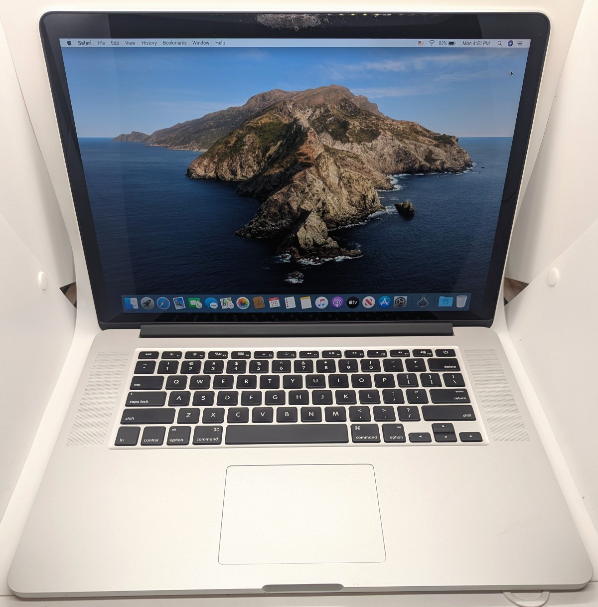 VIDEO – HI END 2x GPU Apple MacBook Pro 15″ 2.7GHz Quad i7 16GB w/ NEW 512GB SSD