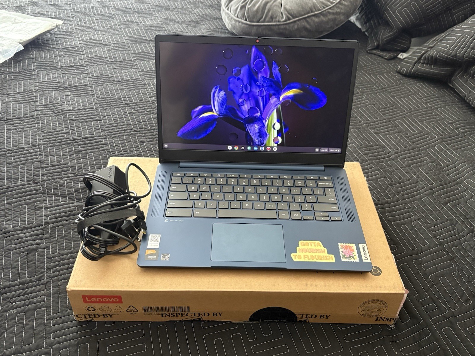 lenovo ideapad slim 3 chromebook Laptop