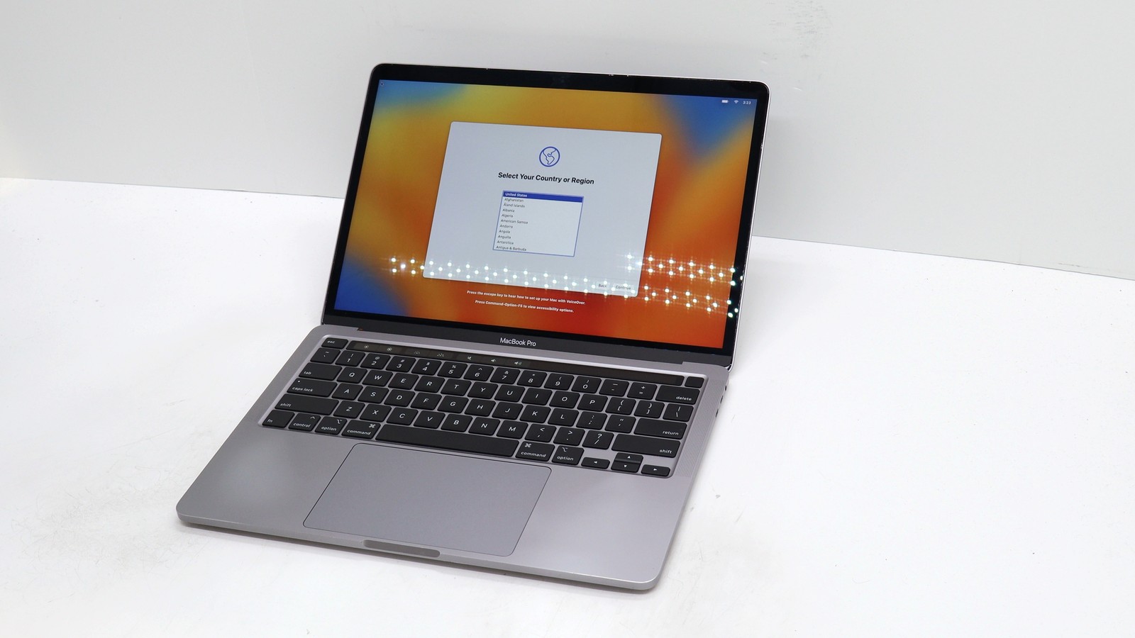 Apple MacBook Pro A2251 13 Core i5 32GB 512GB Gray 2020